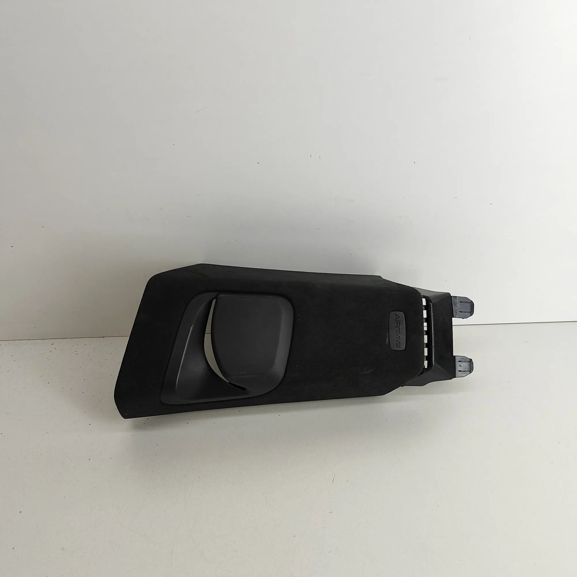 Porsche 911 (992) B-pillar trim — left B-pillar trim — left — PORSCHE 911 (992) (2019-...