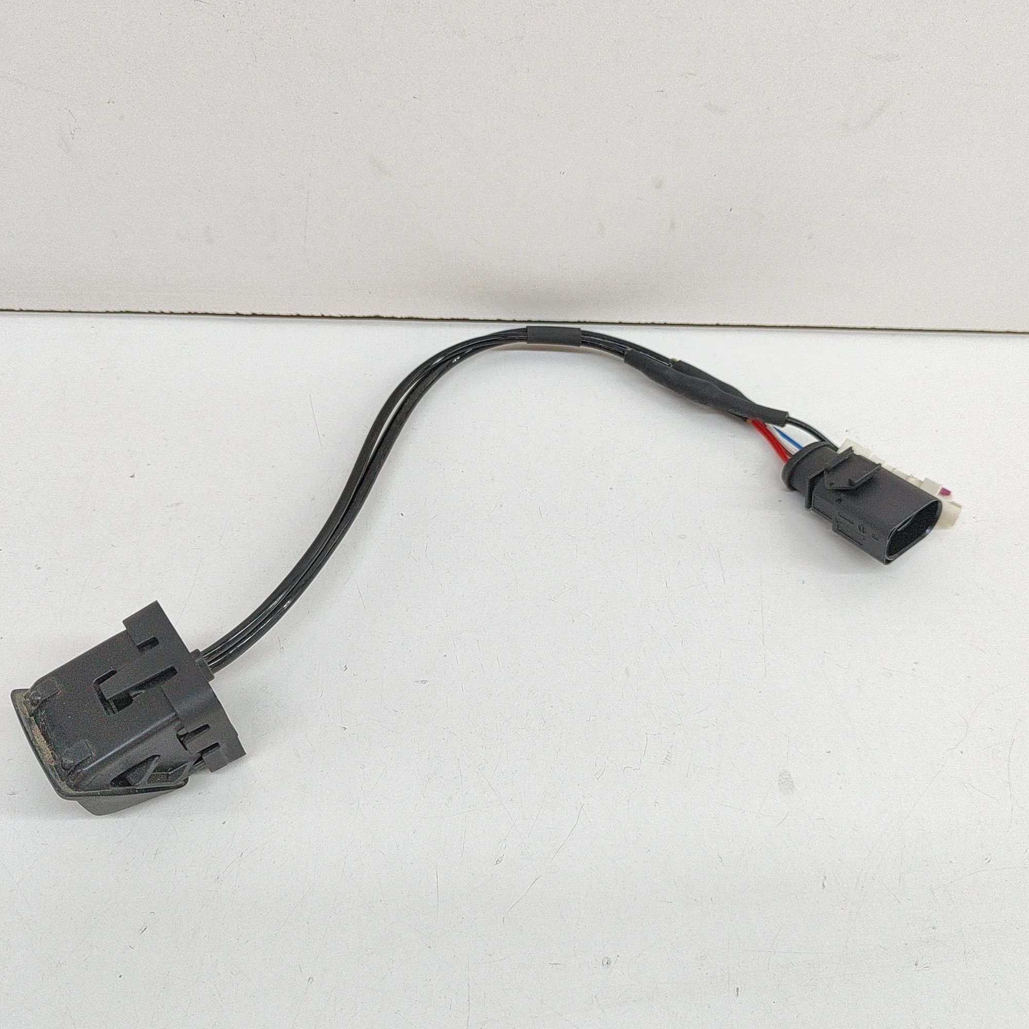 Porsche 911 (992) Rear View Camera Rear View Camera — PORSCHE 911 (992) (2019-...)...