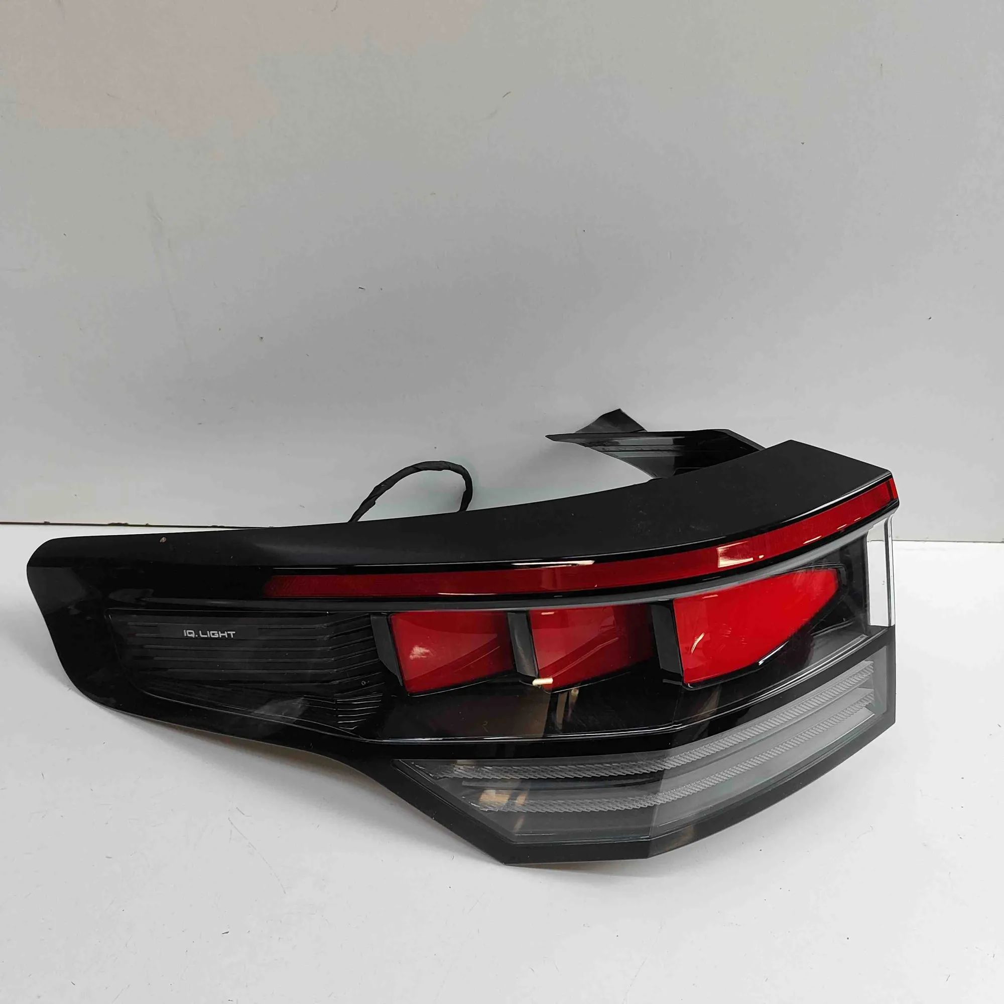 Volkswagen Tayron Rear Left Tail Light Rear Left Tail Light — VW TAYRON (R41) (2024-.....