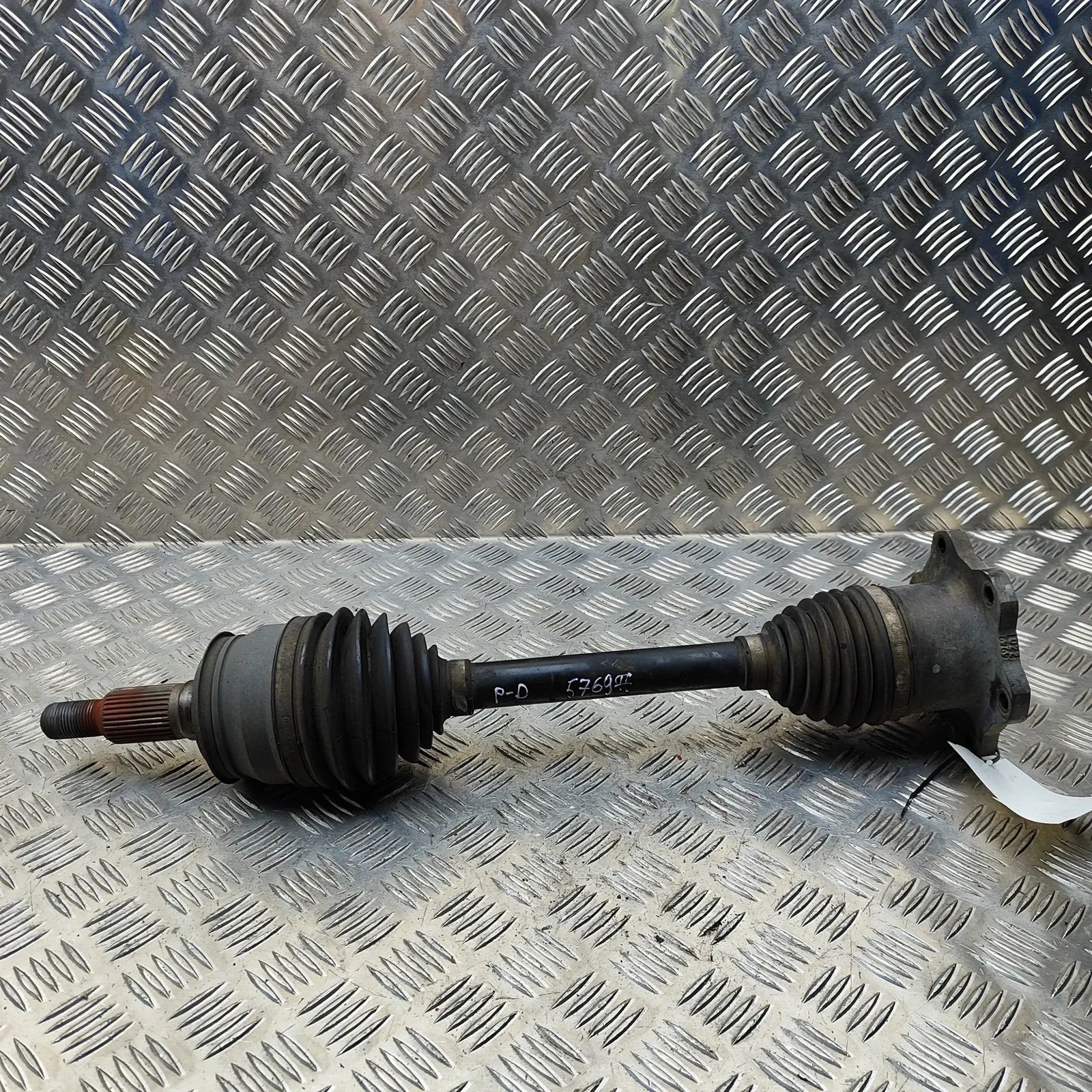 Cadillac Escalade Front Right Driveshaft Front Right Driveshaft — CADILLAC ESCALADE (201...