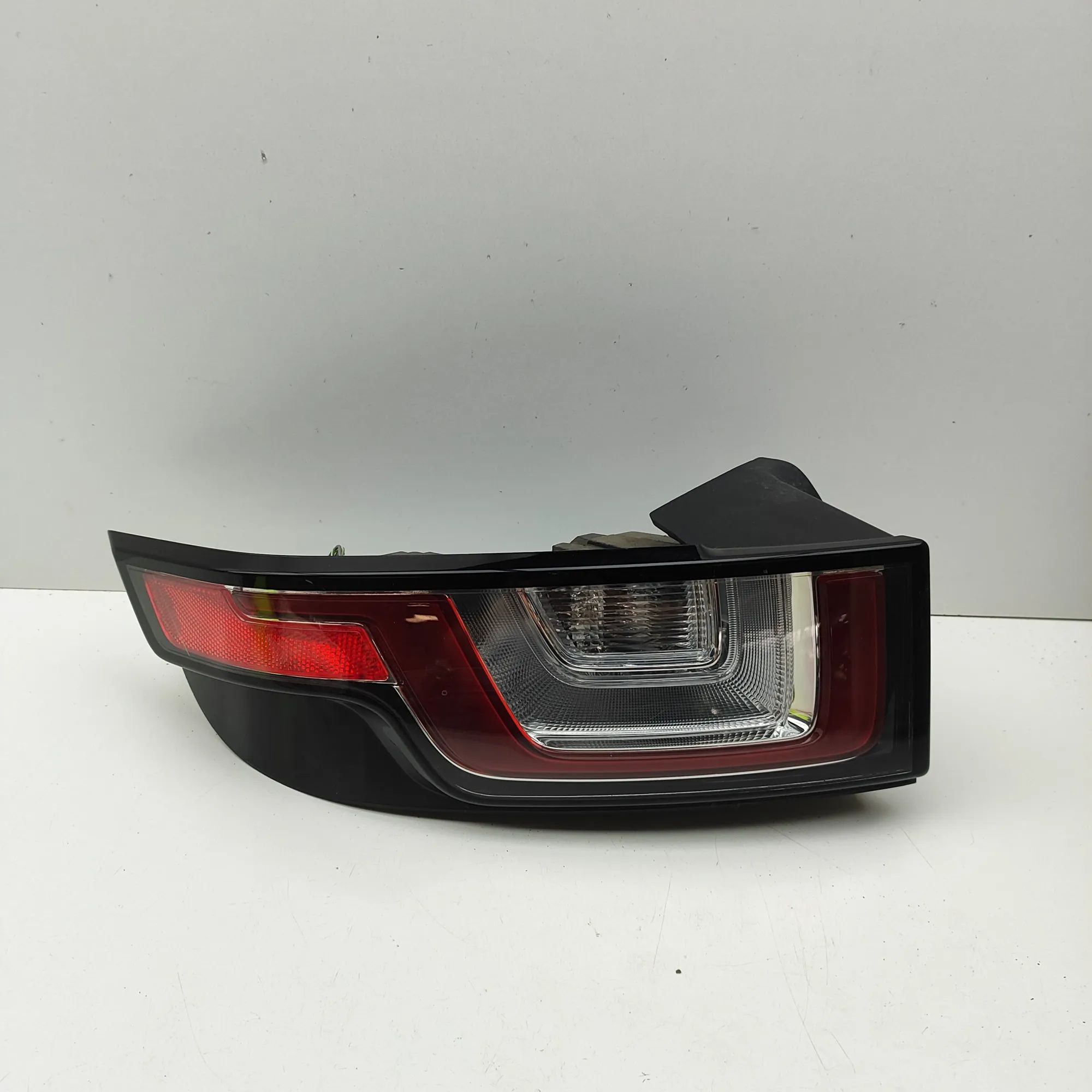 Land Rover Range Rover Evoque Rear Left Tail Light Rear Left Tail Light — LAND ROVER RANGE ROVER E...