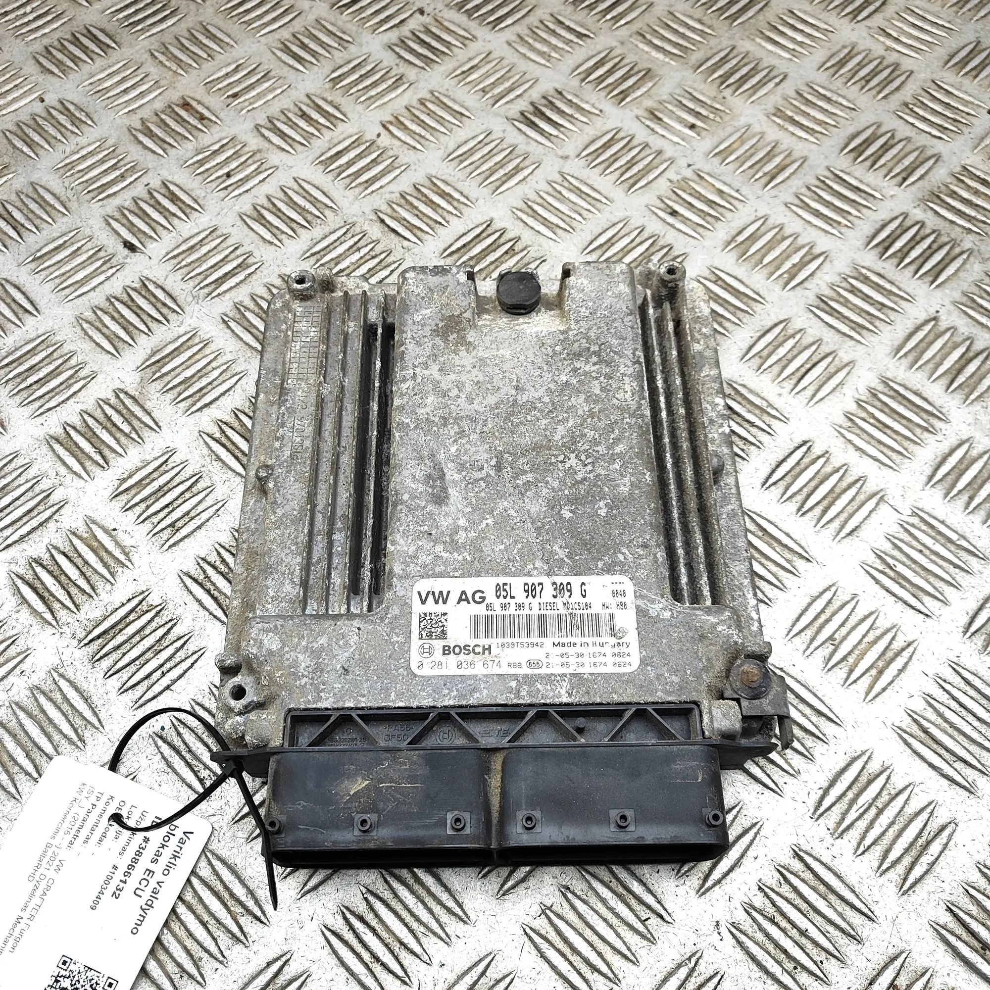 Volkswagen Crafter Engine Control Unit Engine Control Unit — VW CRAFTER (Van SY_) (201...