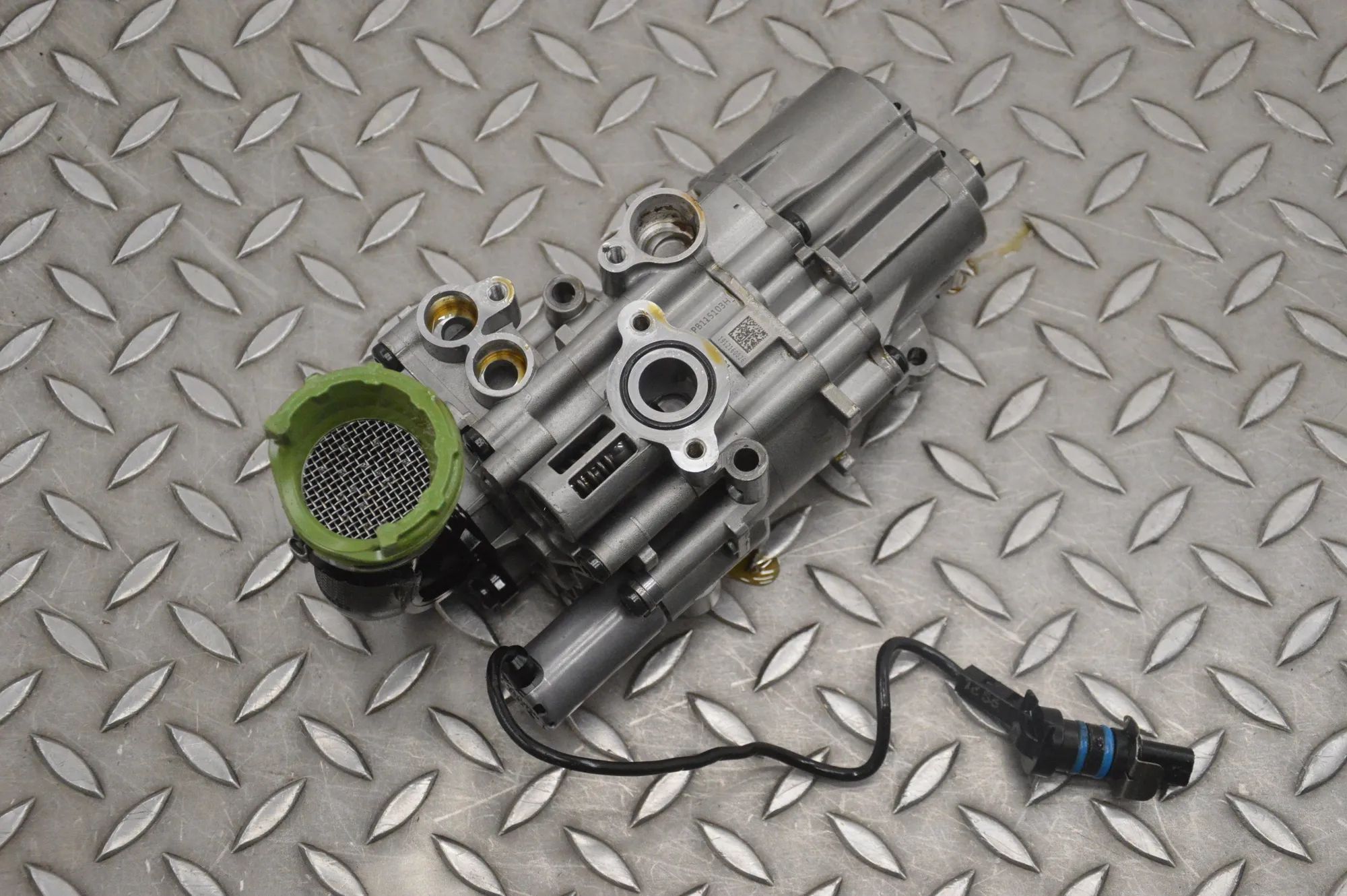 Porsche 911 (991) Oil Pump Oil pump — PORSCHE 911 (991) (2011-2020) — 0pb1...