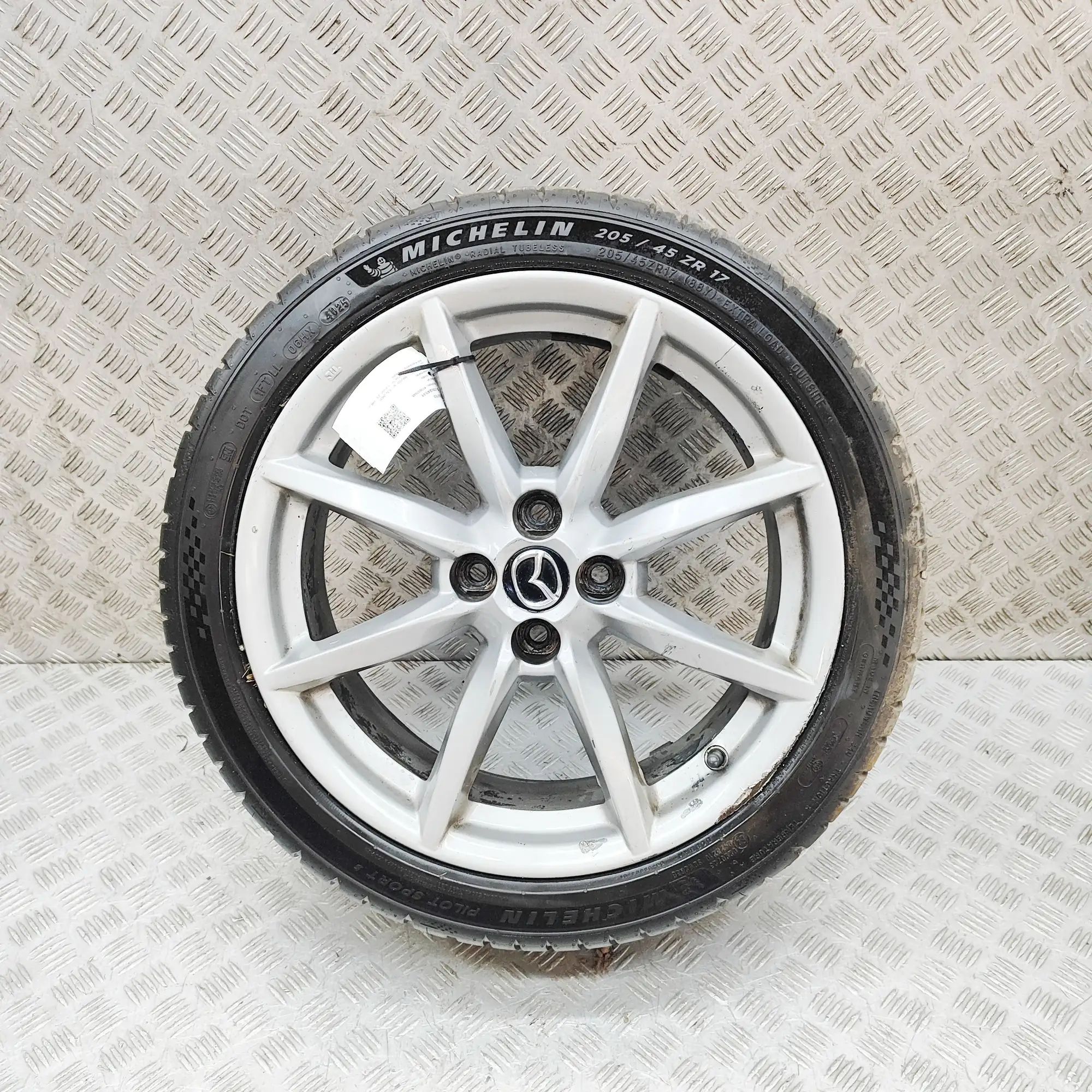 Mazda MX-5 Alloy Wheel