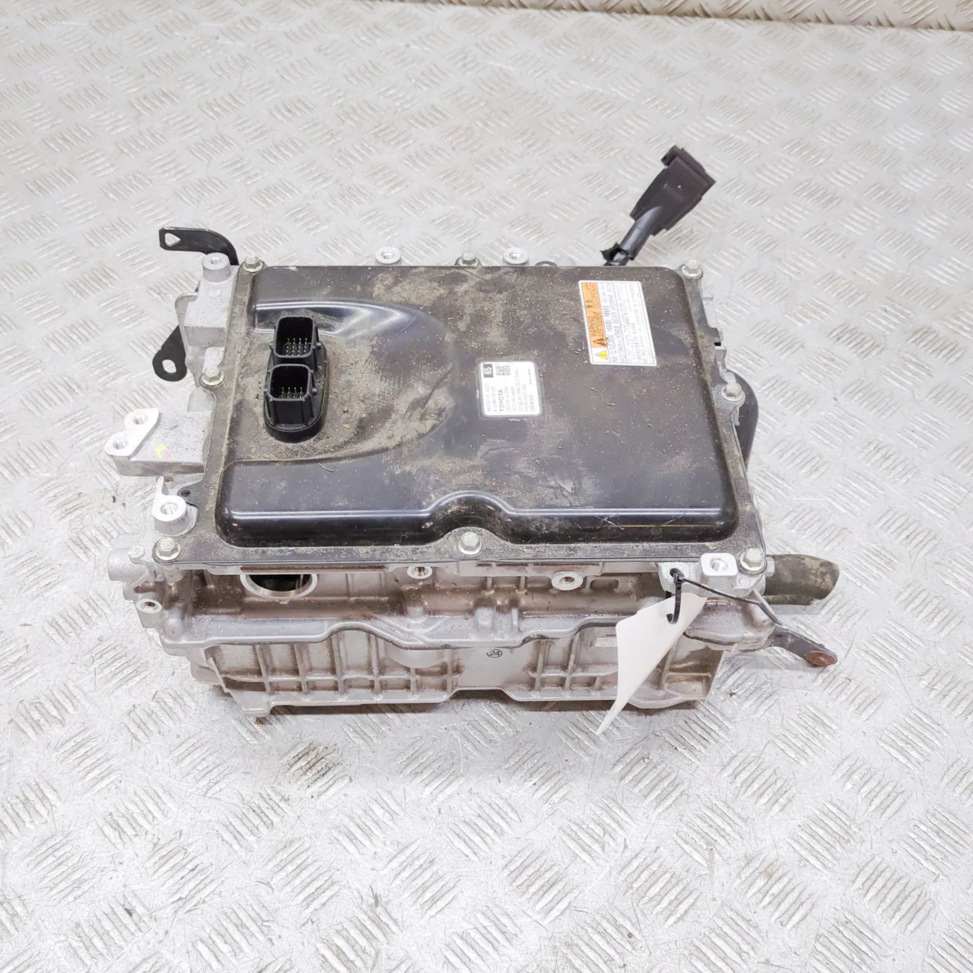 Toyota Corolla Inverter Inverter — TOYOTA COROLLA (Estate _E21_) (2019-...