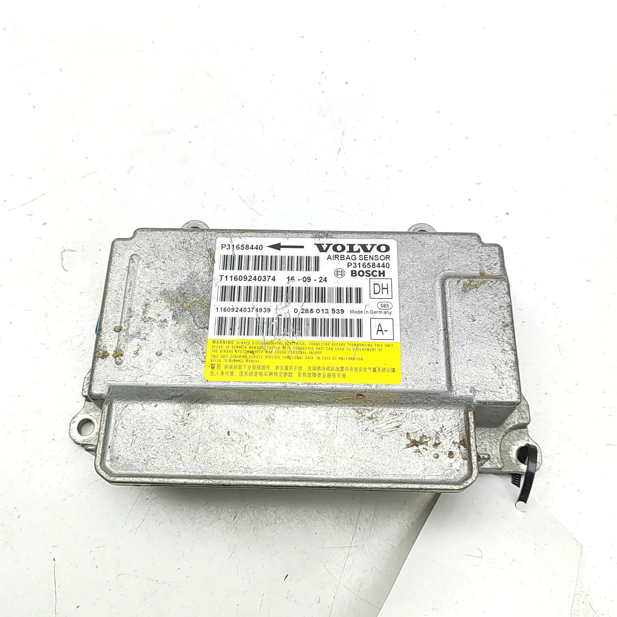 Volvo S60 SRS Control Unit SRS Control Unit — VOLVO S60 (II) (2010-2019) —...