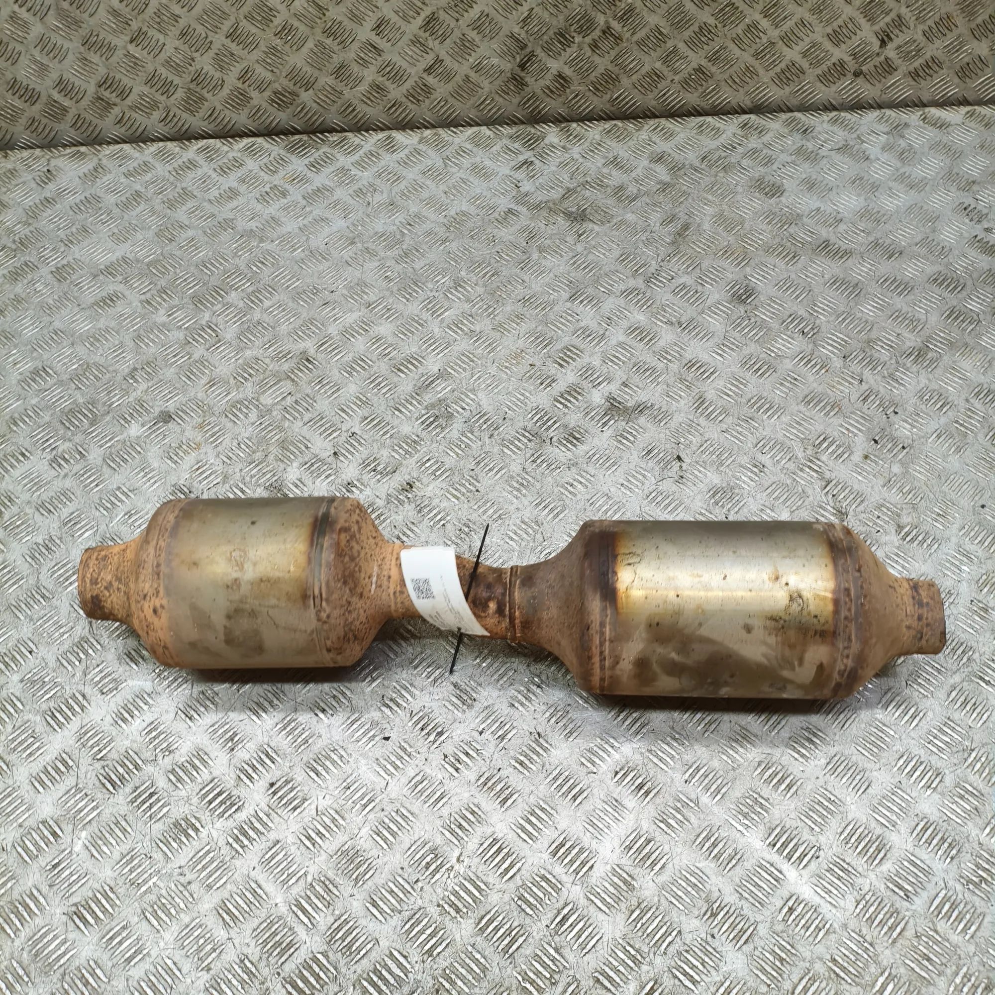 Volkswagen Crafter catalytic converter Catalytic converter — VW CRAFTER (Van SY_) (201...