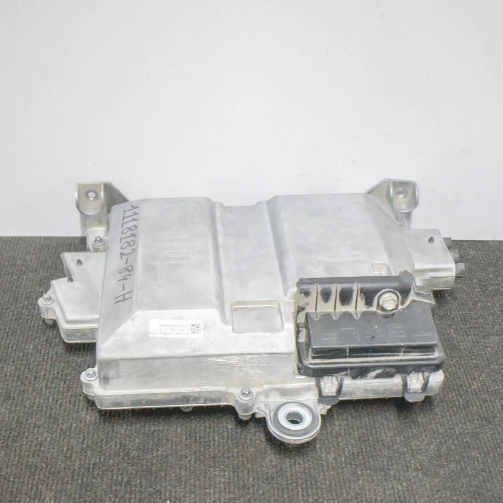 Tesla Model 3 Air Suspension Control Unit Air Suspension Control Unit — TESLA MODEL 3 (20...