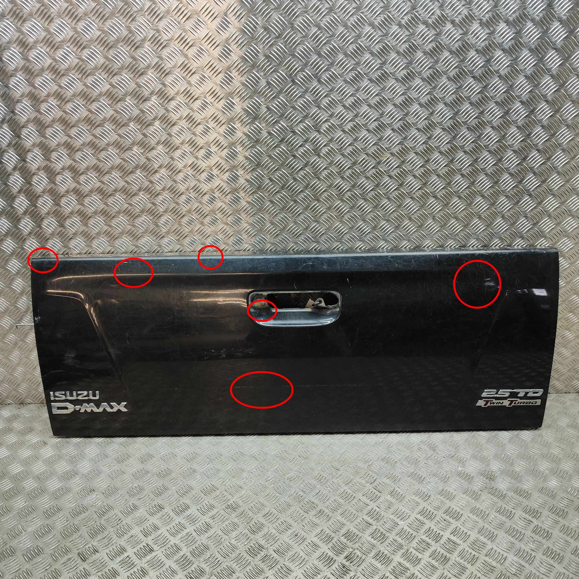 Isuzu D-Max Tailgate / boot lid Tailgate / boot lid — ISUZU D-MAX (II TFR, TFS)...