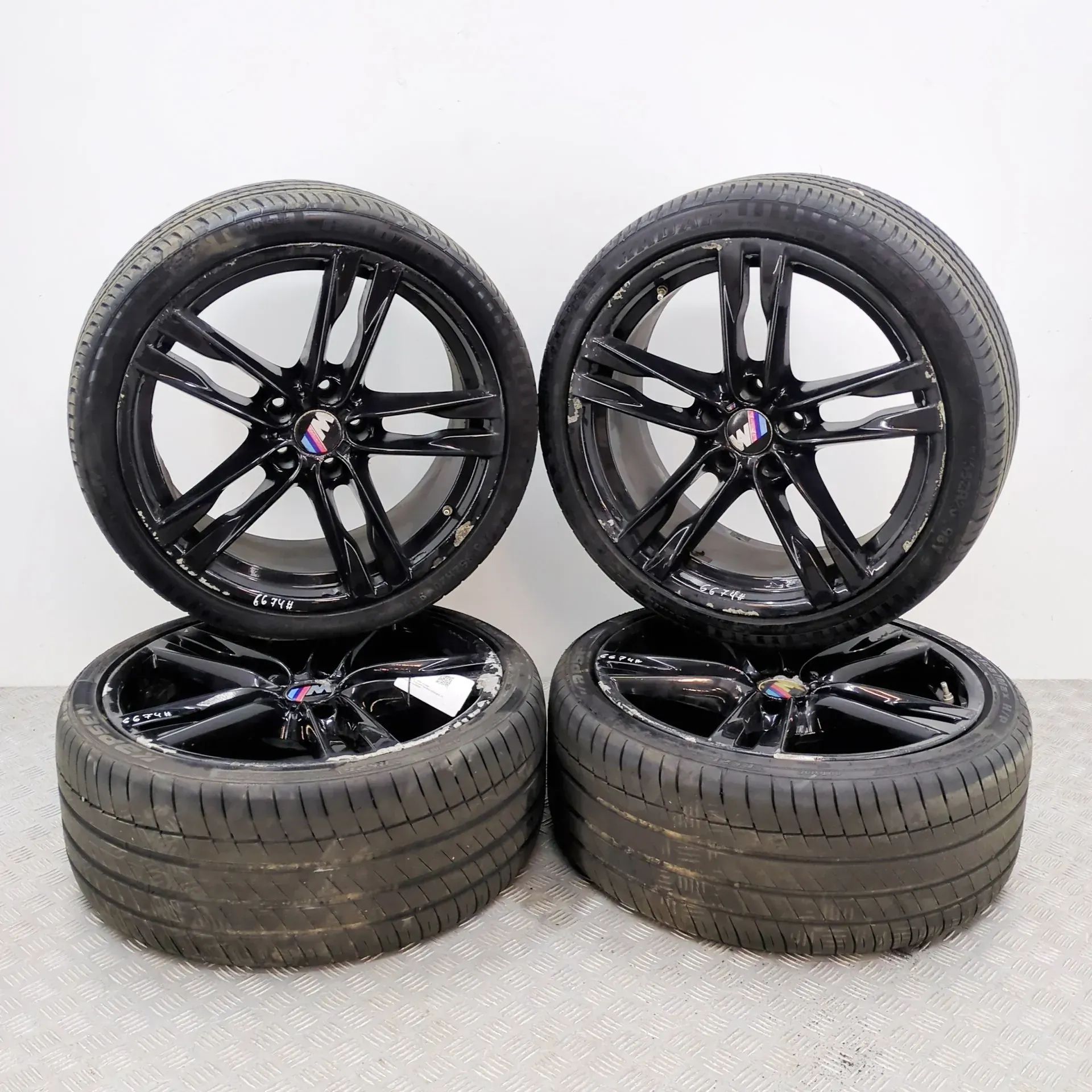 BMW 6 (F06 / F12 / F13) Alloy Wheel Set