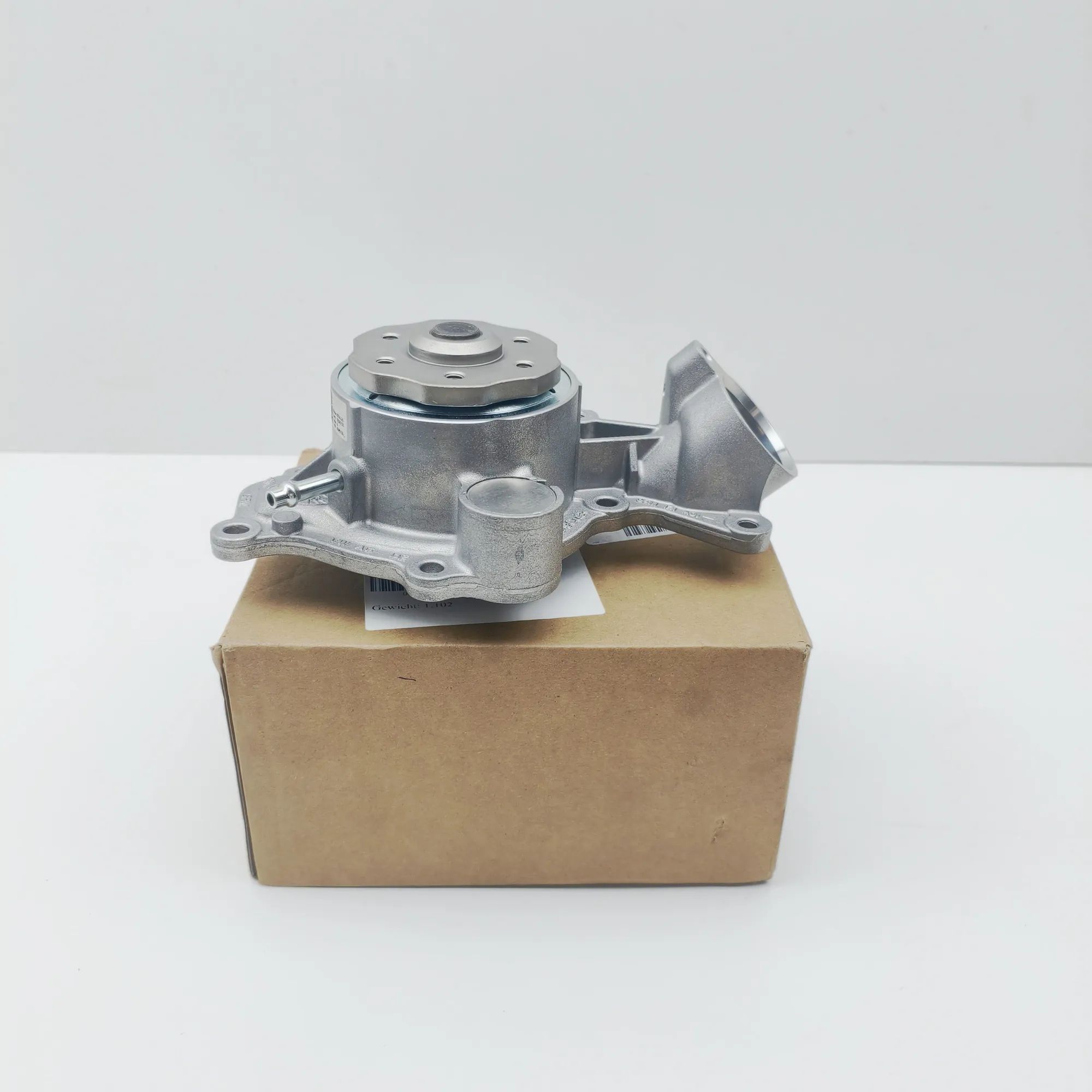 Audi Q5 (8R) veepump Water pump — AUDI Q5 (FY) (2016-...) — 06M12101...