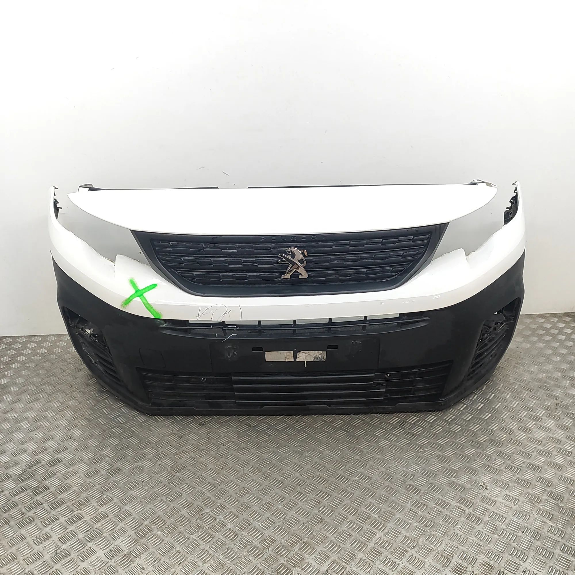 Peugeot Partner / Rifter front bumper Front bumper — PEUGEOT PARTNER (Van) (2018-...)...