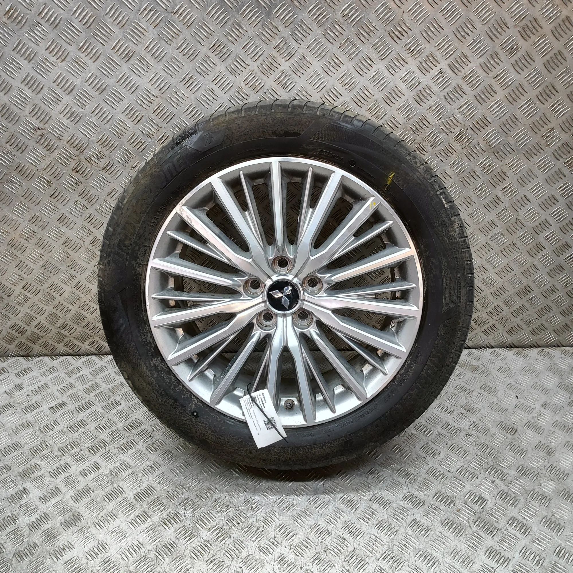 Mitsubishi Outlander Alloy Wheel Alloy wheel — MITSUBISHI OUTLANDER (III GG_W, G...