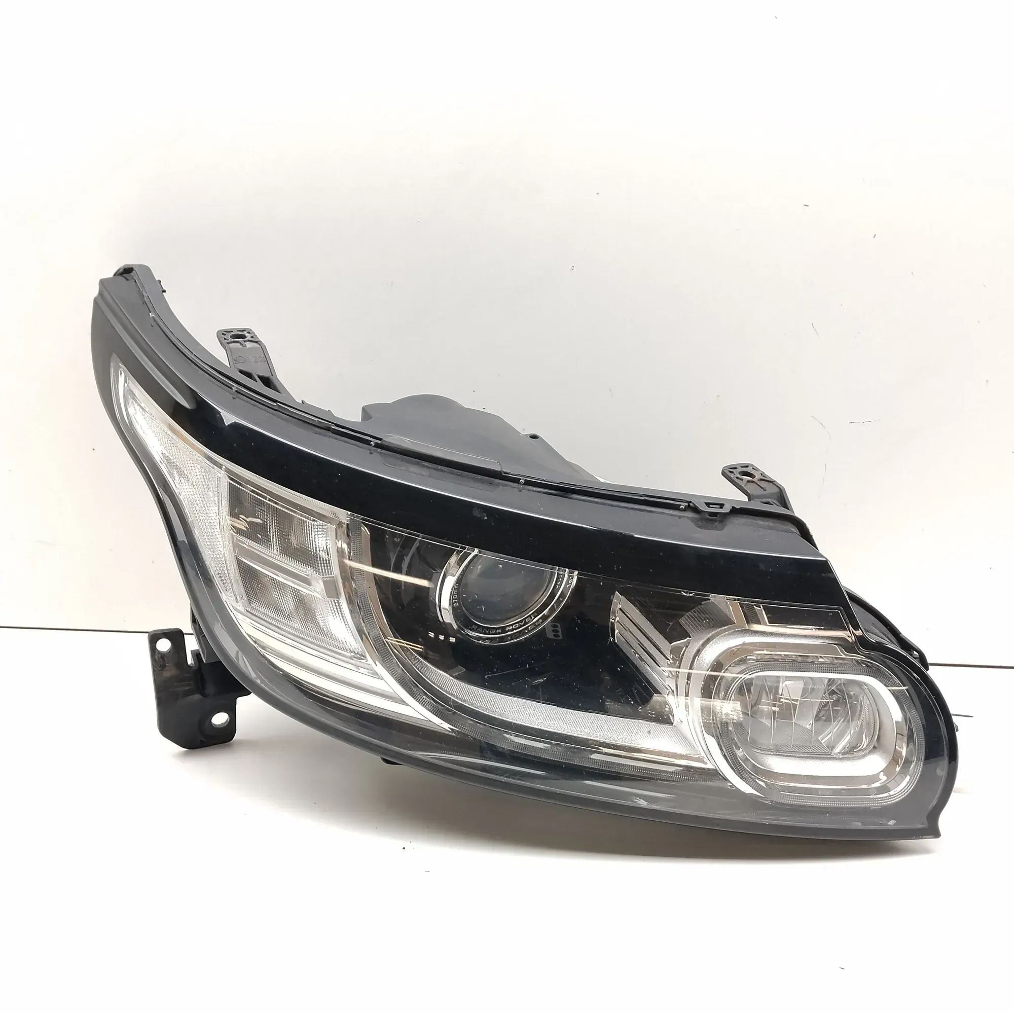 Land Rover Range Rover Sport (L494) Front Right Headlight Front Right Headlight — LAND ROVER RANGE ROVER ...