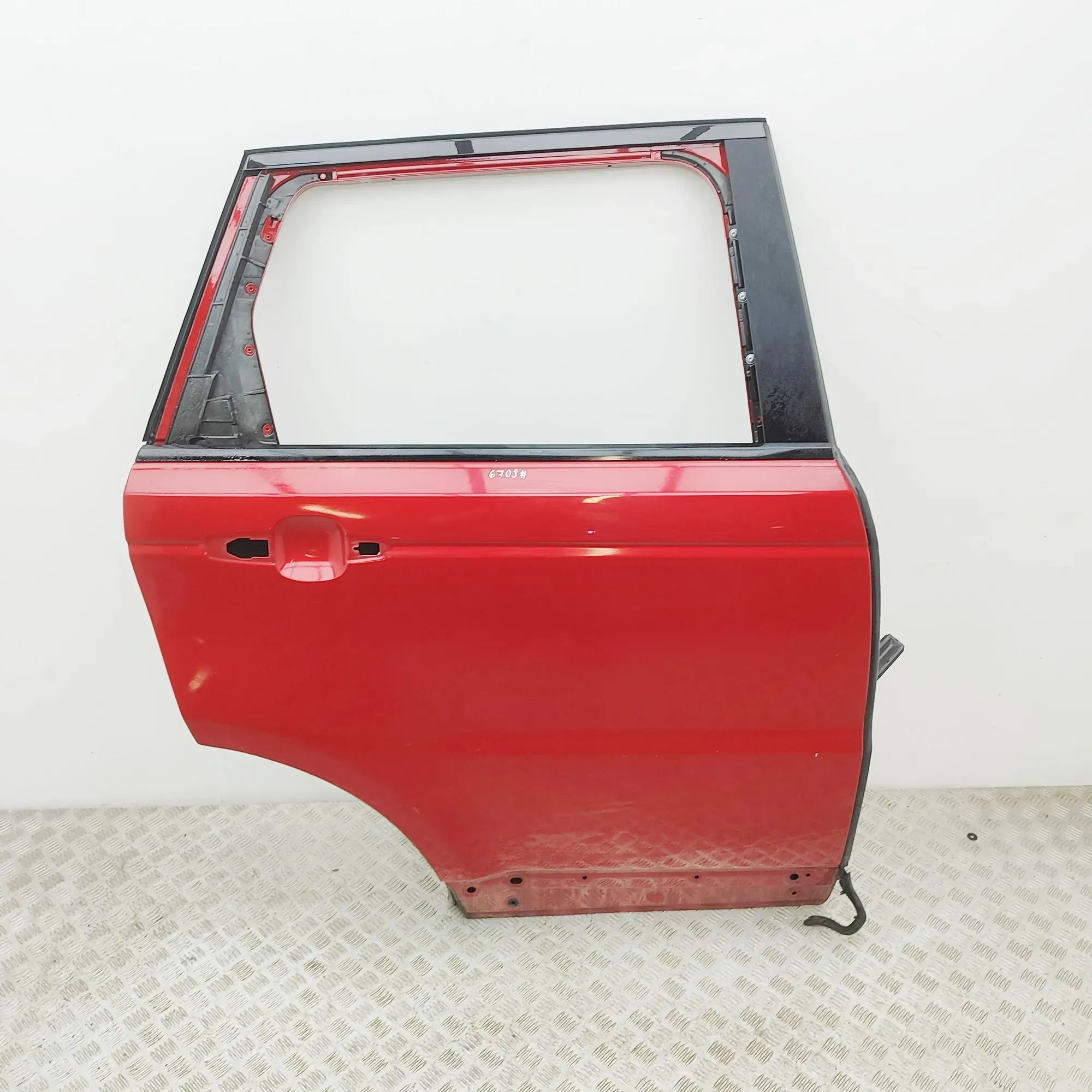 Land Rover Range Rover Sport (L494) Door — rear right Door — rear right — LAND ROVER RANGE ROVER SPOR...