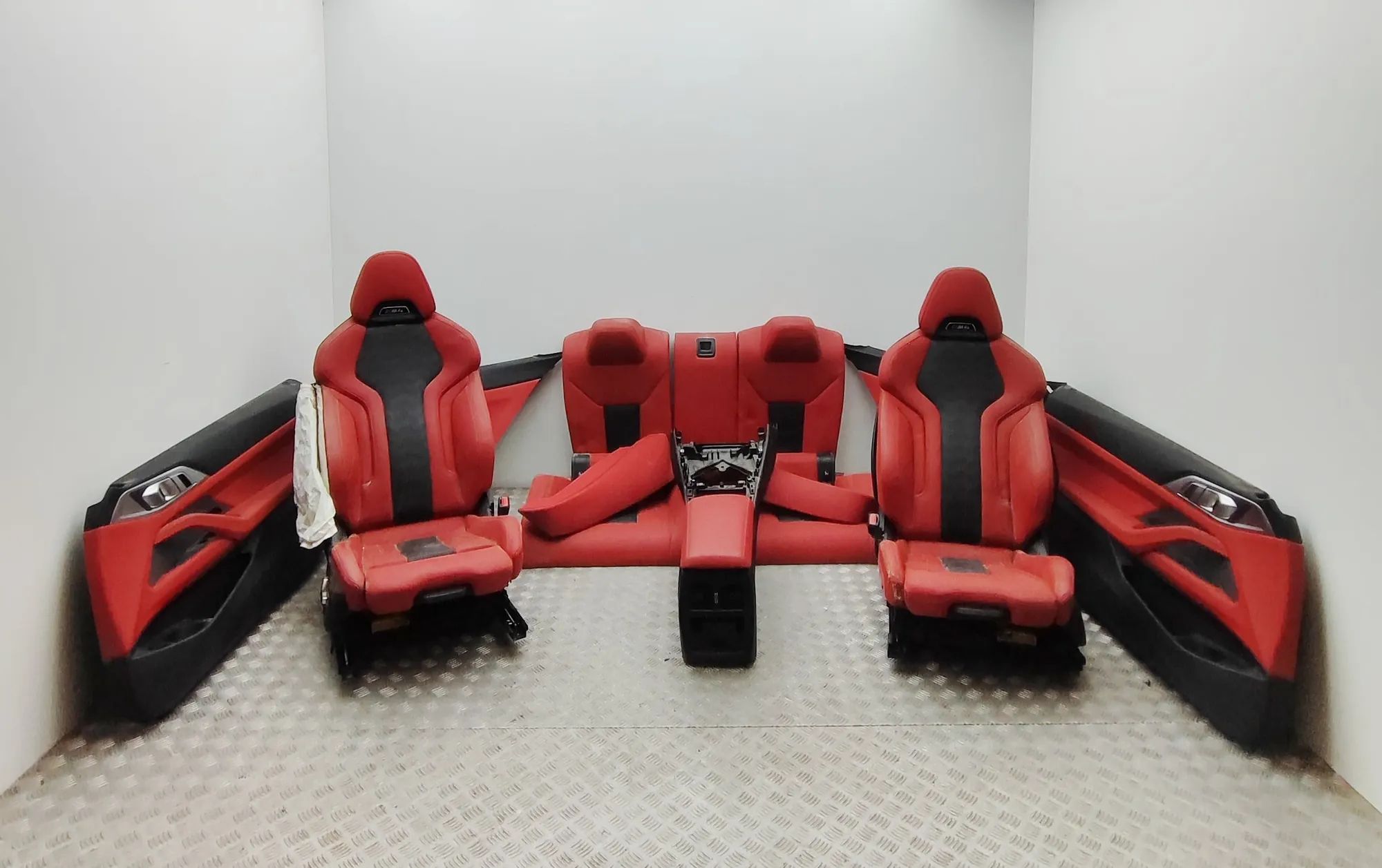 BMW 4 (G22 / G23 / G26)  Seat and door trim panel set