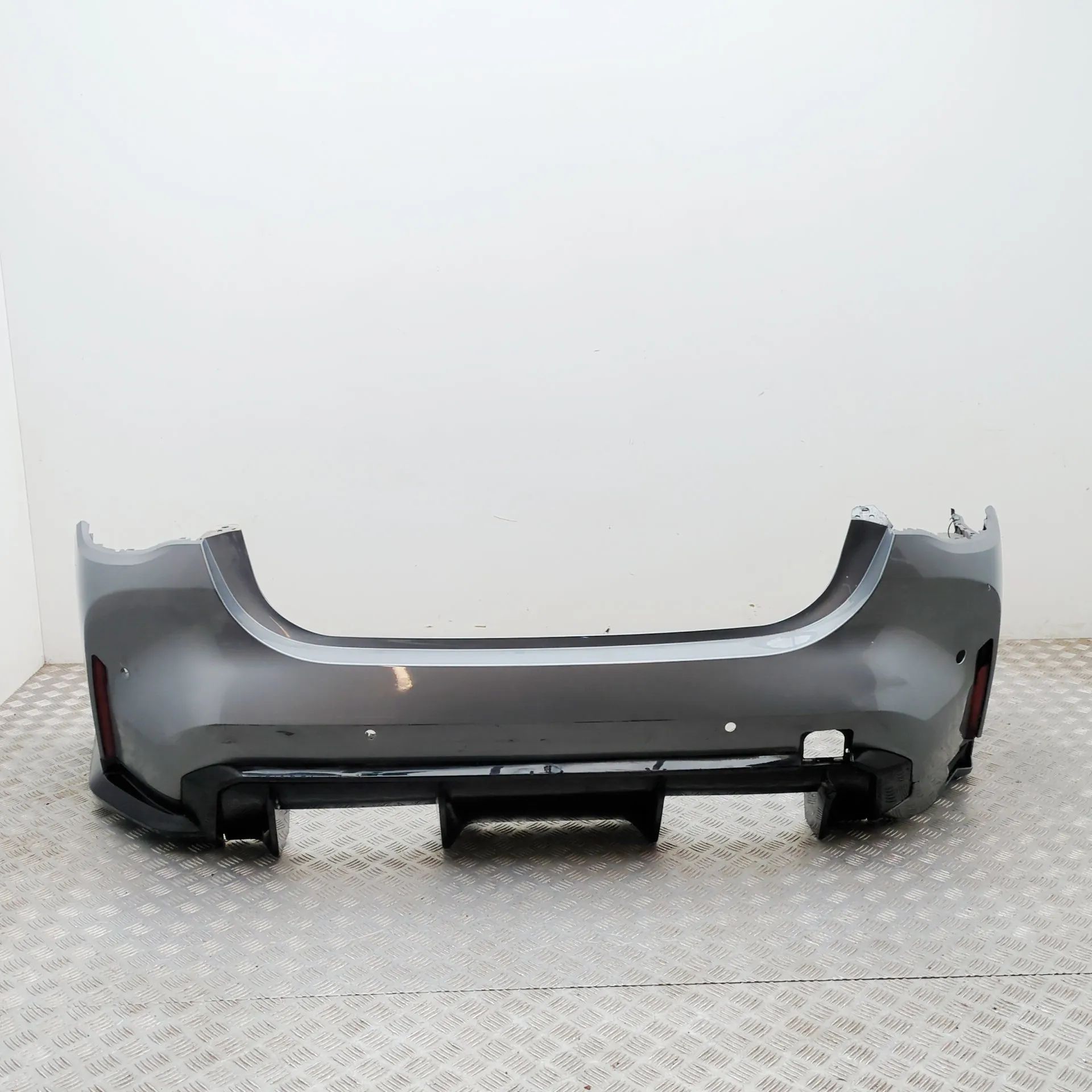 BMW 4 (G22 / G23 / G26)  Bumper rear
