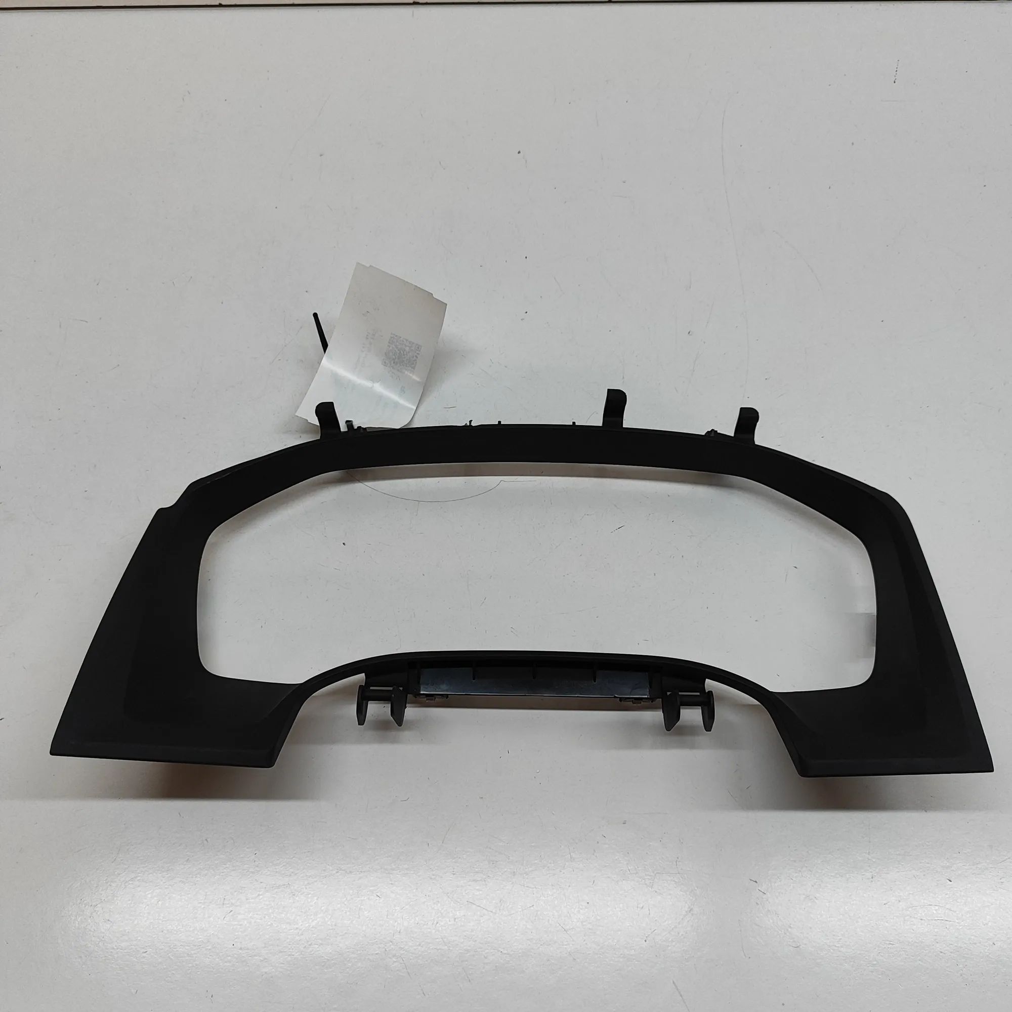 BMW 8 (G15) Instrument Cluster Trim Instrument Cluster Trim — BMW 8 Gran Coupe G16,...