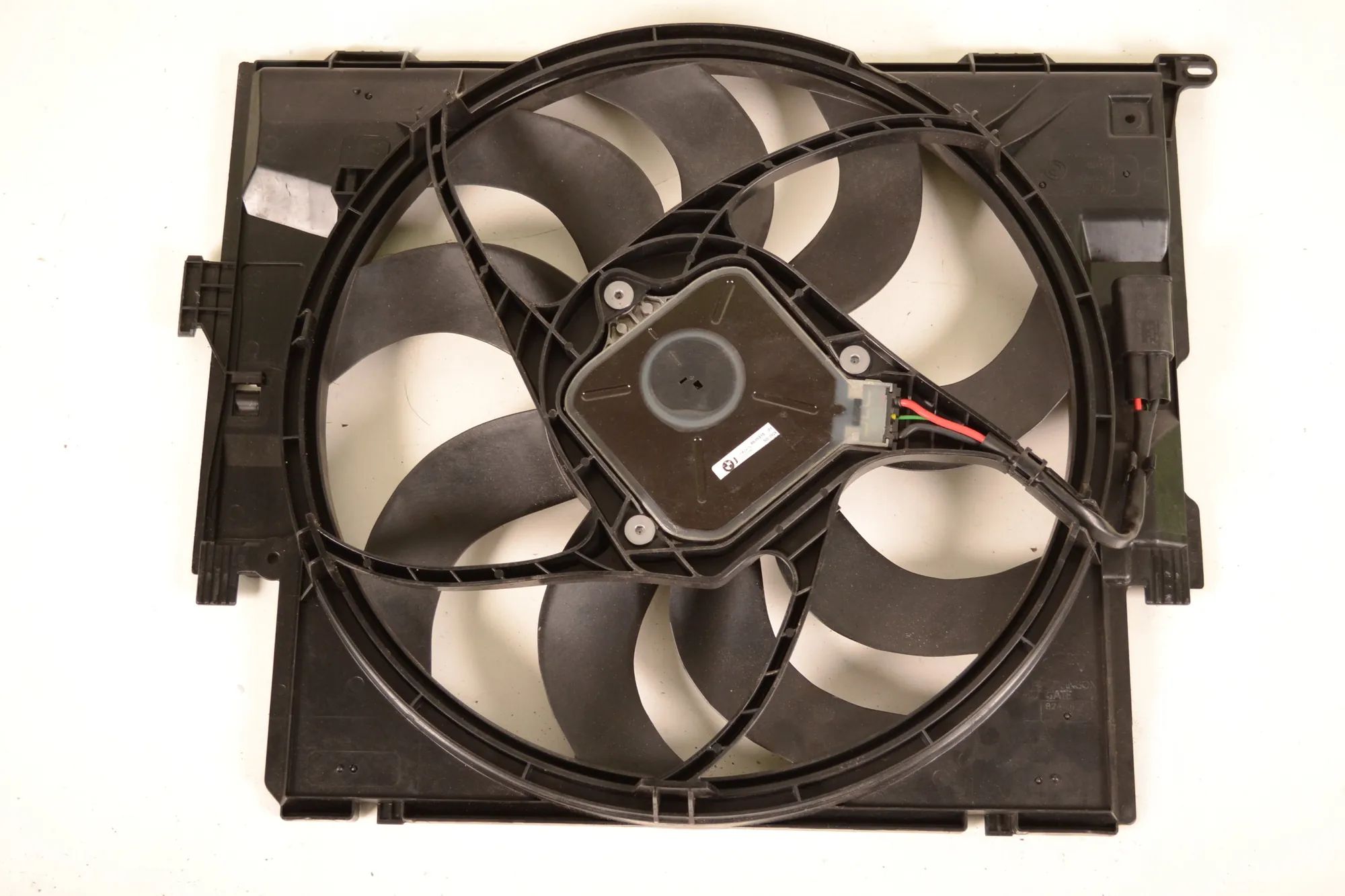 BMW 3 (F30 / F31) Engine Cooling Fan Shroud