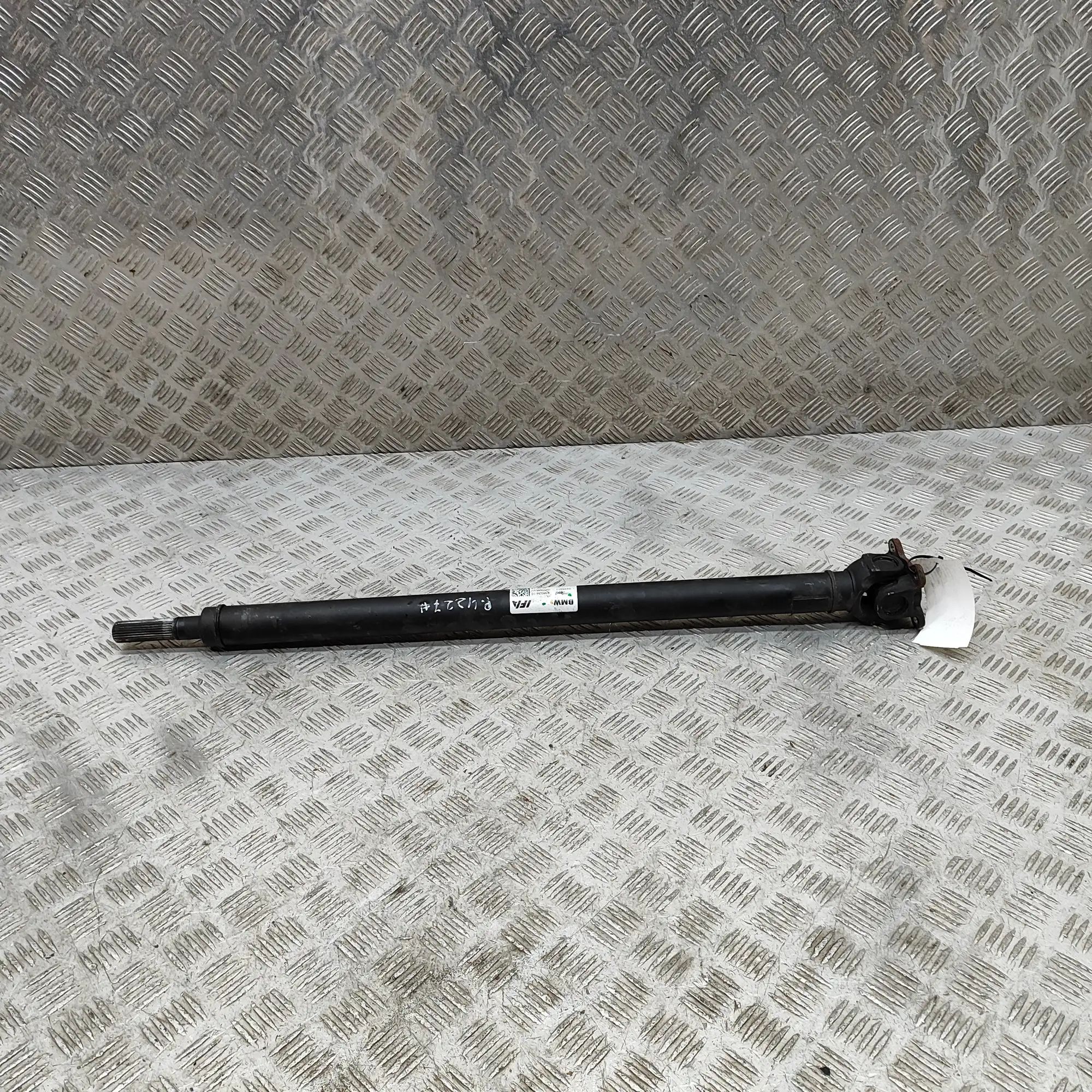 BMW 5 (G30 / G31) Gearbox Short Propshaft