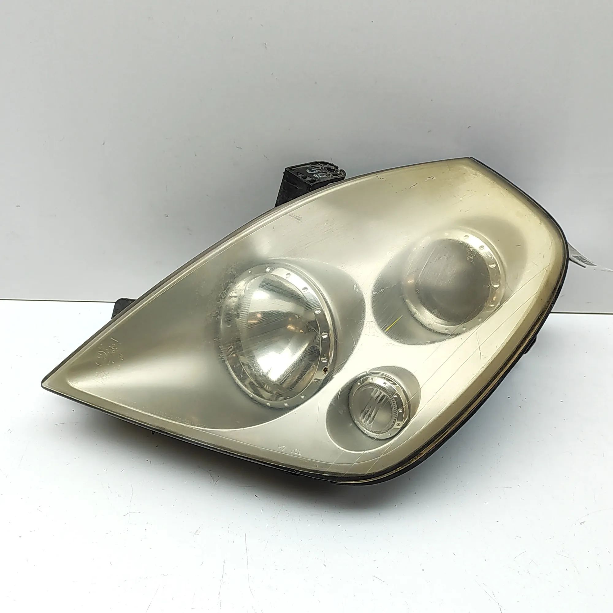 Ssangyong Rexton Front Left Headlight Front Left Headlight — SSANGYONG REXTON GAB_ (2...