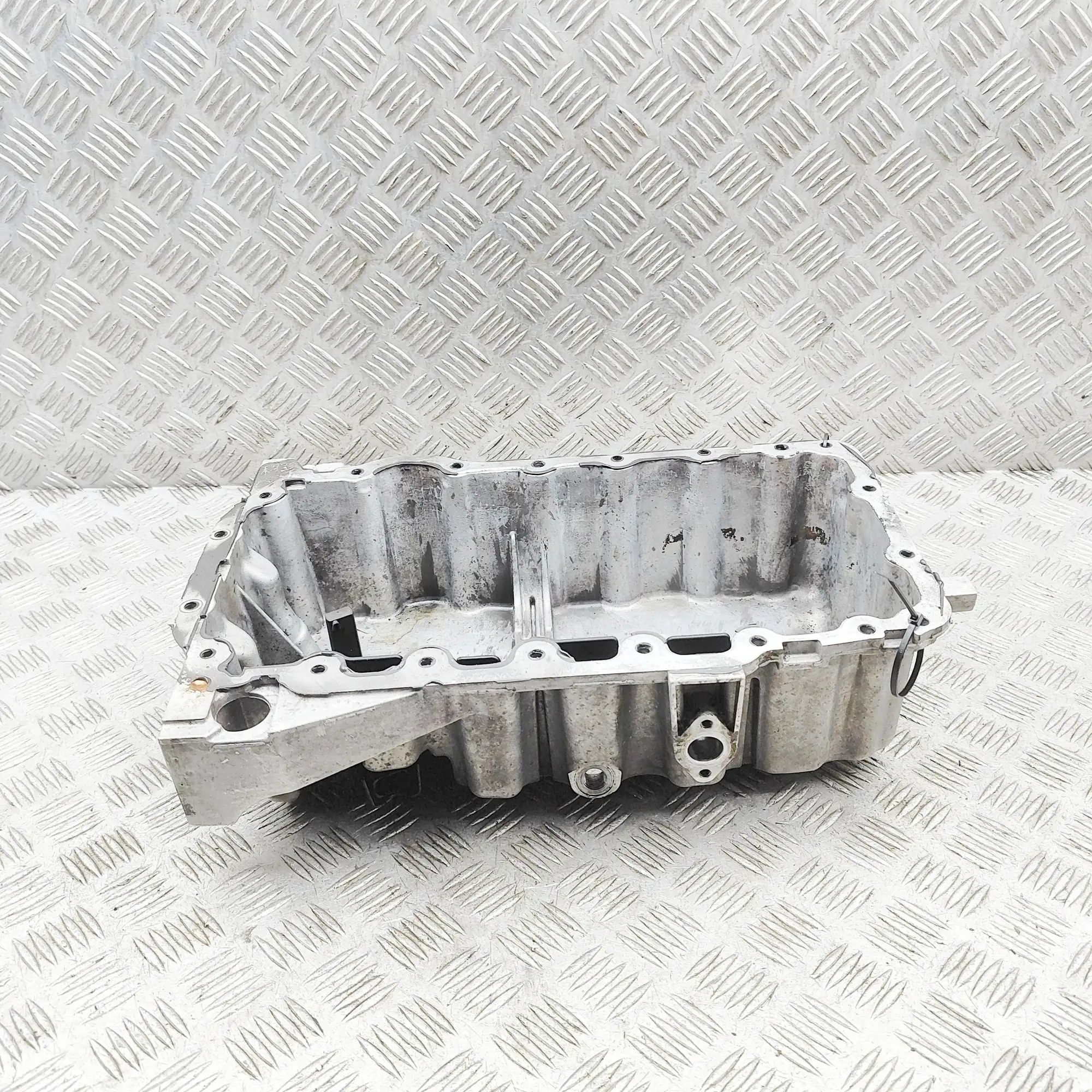 Volkswagen Golf 5 Engine Oil Pan
