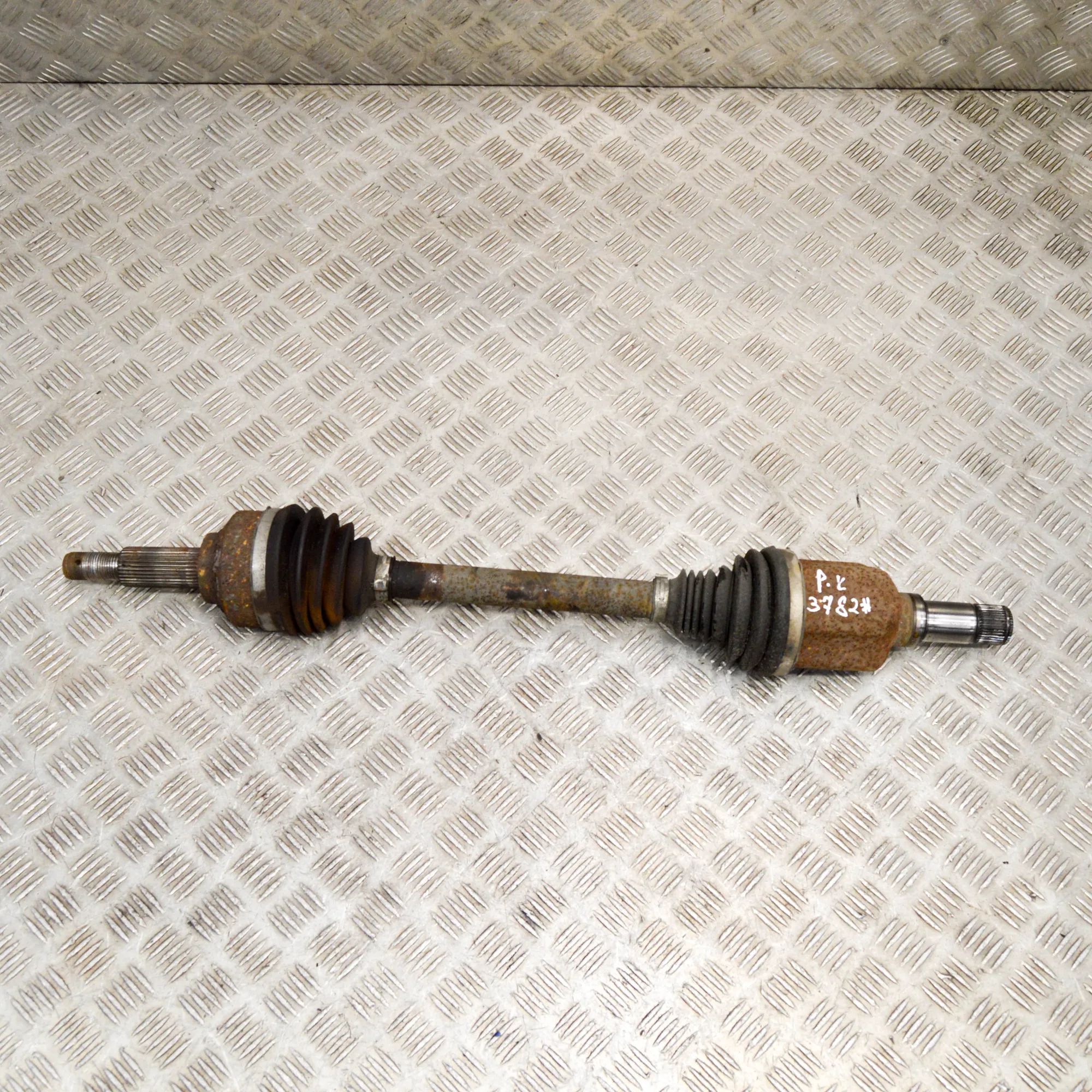 Ford Transit Custom / Tourneo Custom Front Left Driveshaft