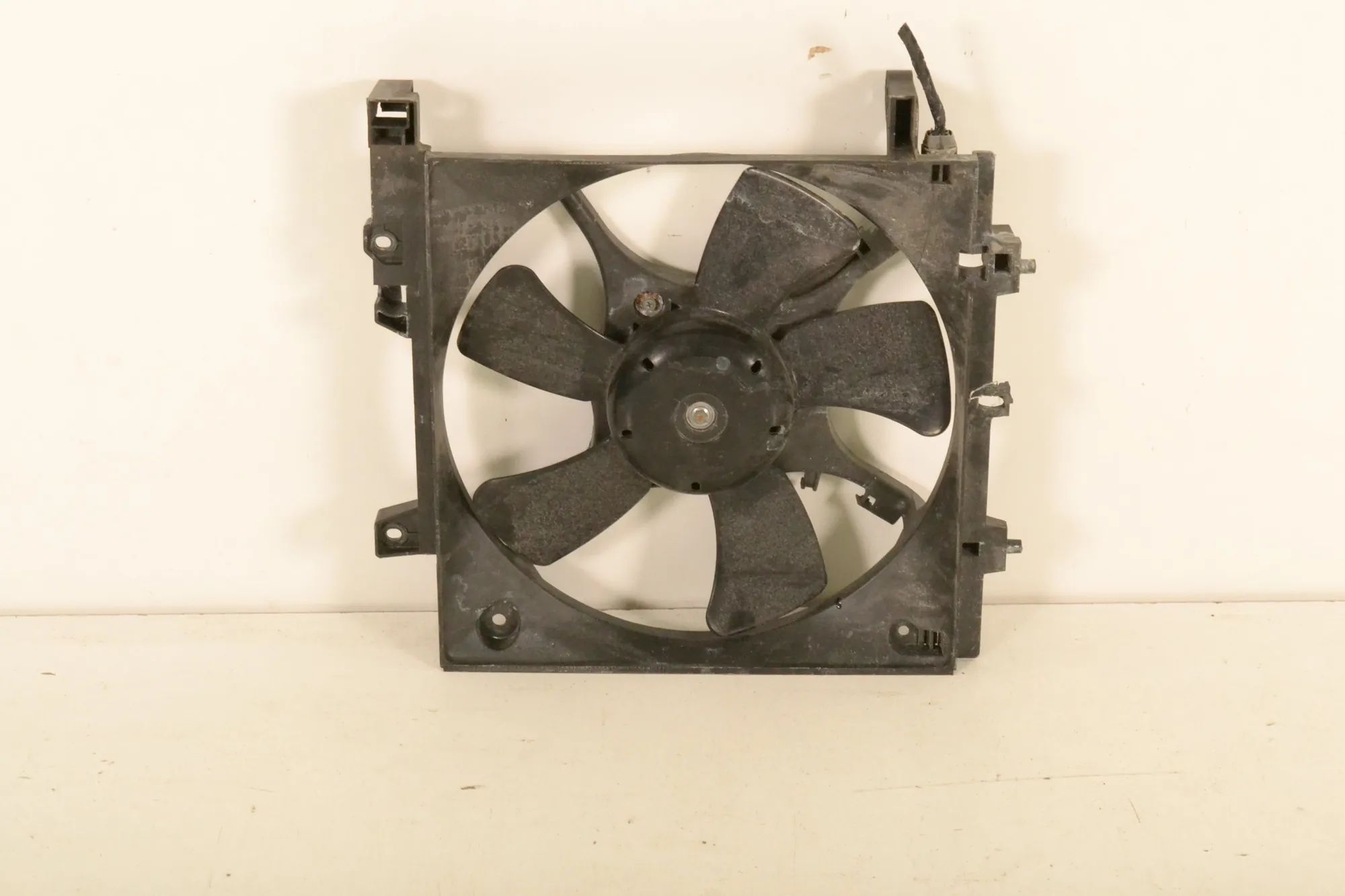 Subaru Forester Engine Cooling Fan Shroud
