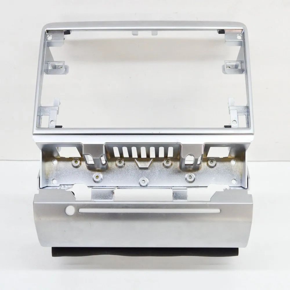 Maserati Quattroporte Audio unit trim Audio unit trim — MASERATI QUATTROPORTE VI (201...