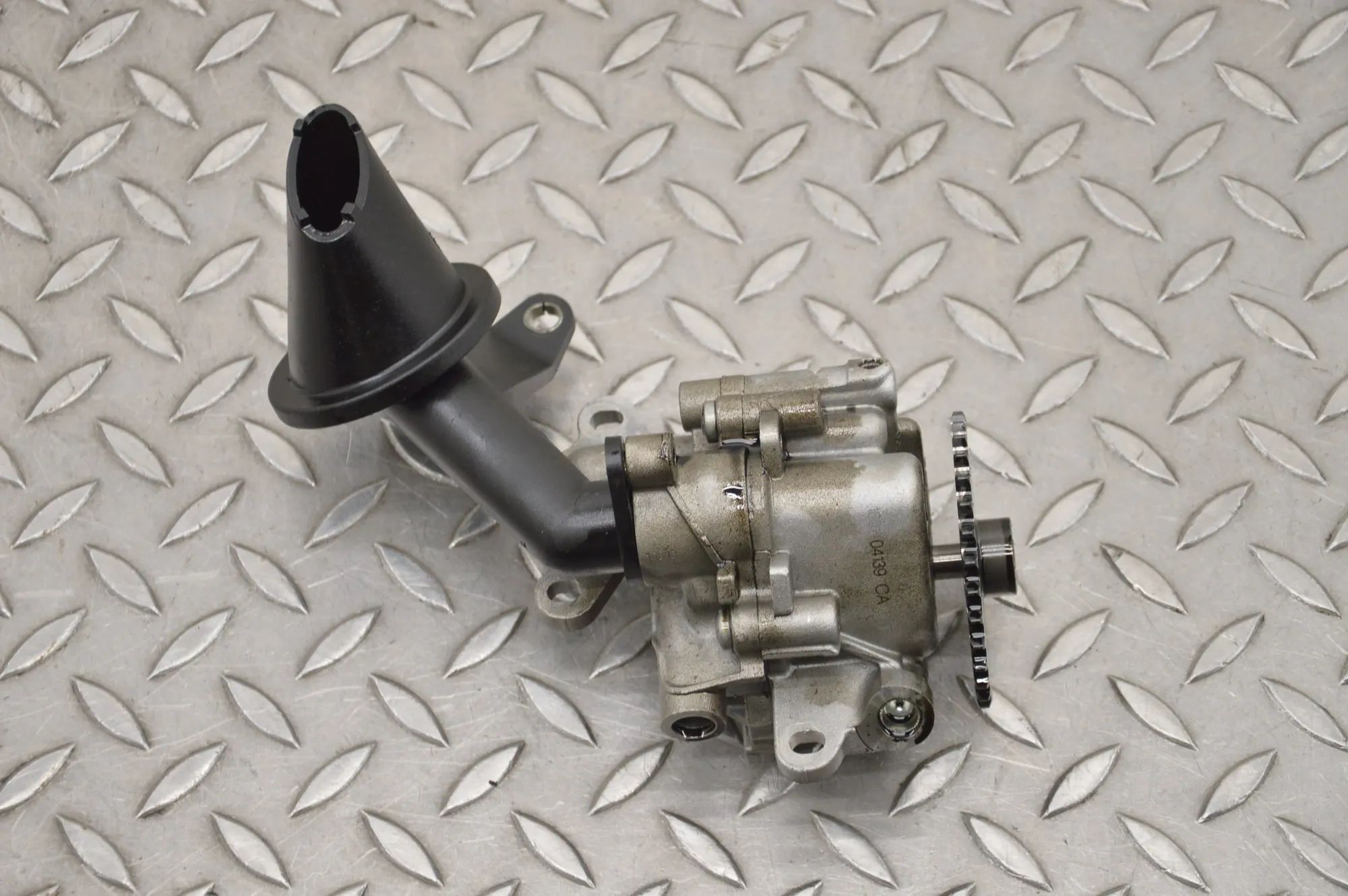 Ford Transit Custom / Tourneo Custom Oil Pump Oil pump — FORD TRANSIT CUSTOM Minibus / passen...