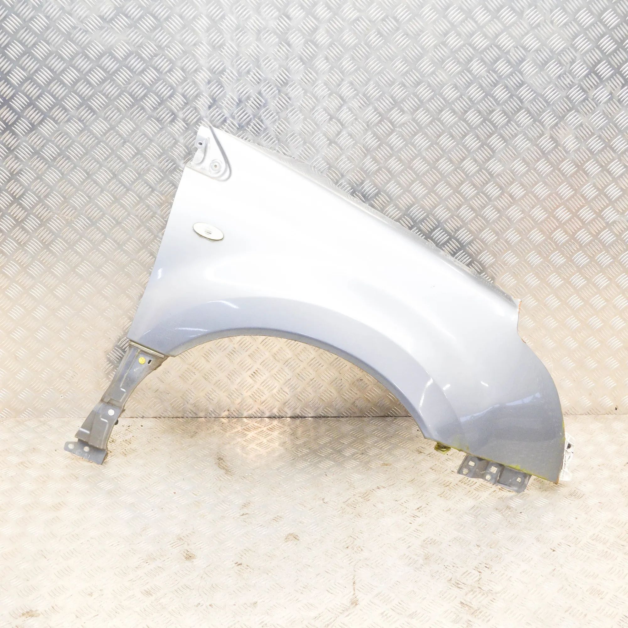 Renault Koleos Front Right Fender Front Right Fender — RENAULT KOLEOS I HY_ (2008...
