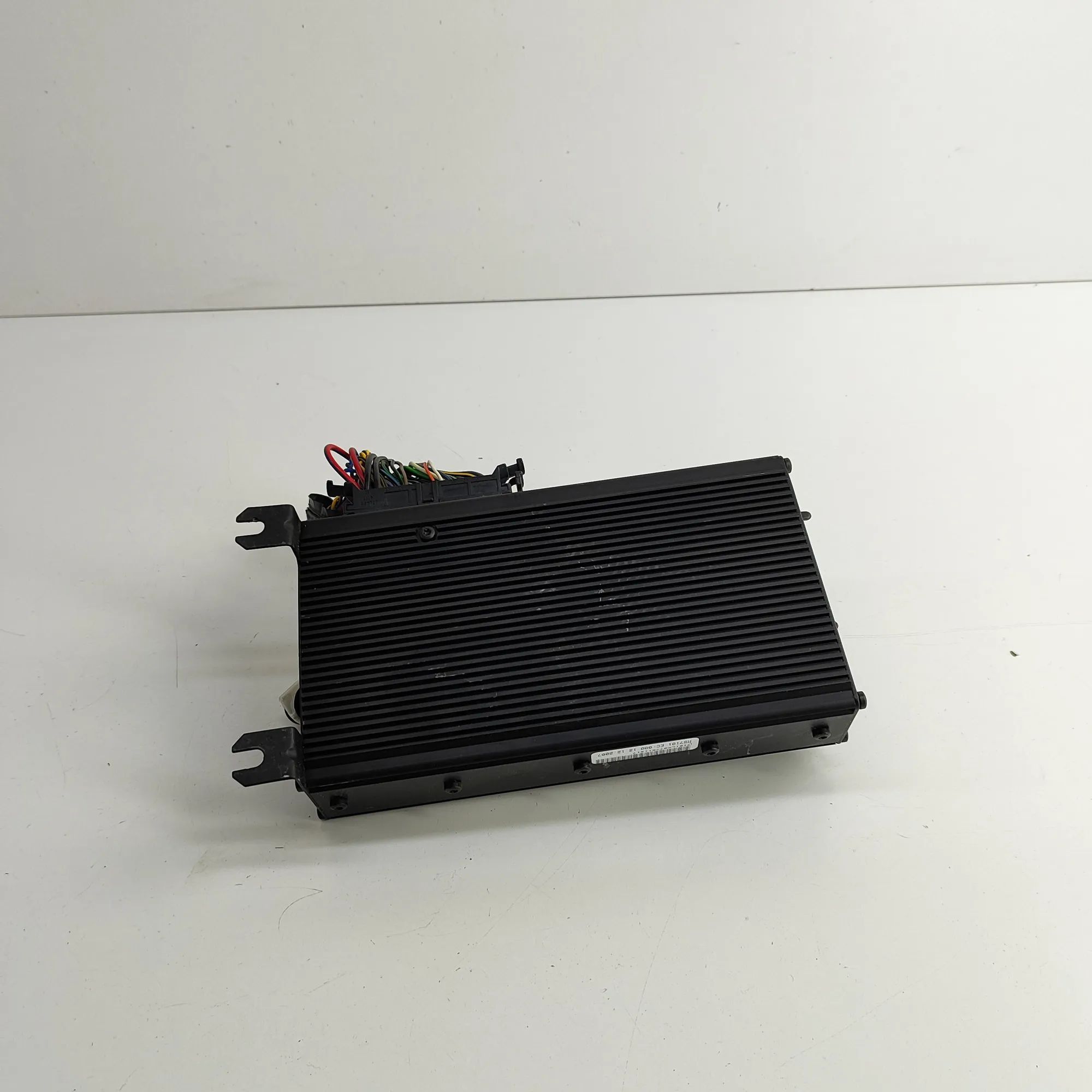 Saab 9-5 Sound amplifier Sound amplifier — SAAB 9-5 YS3E (1997-2009) — 1...