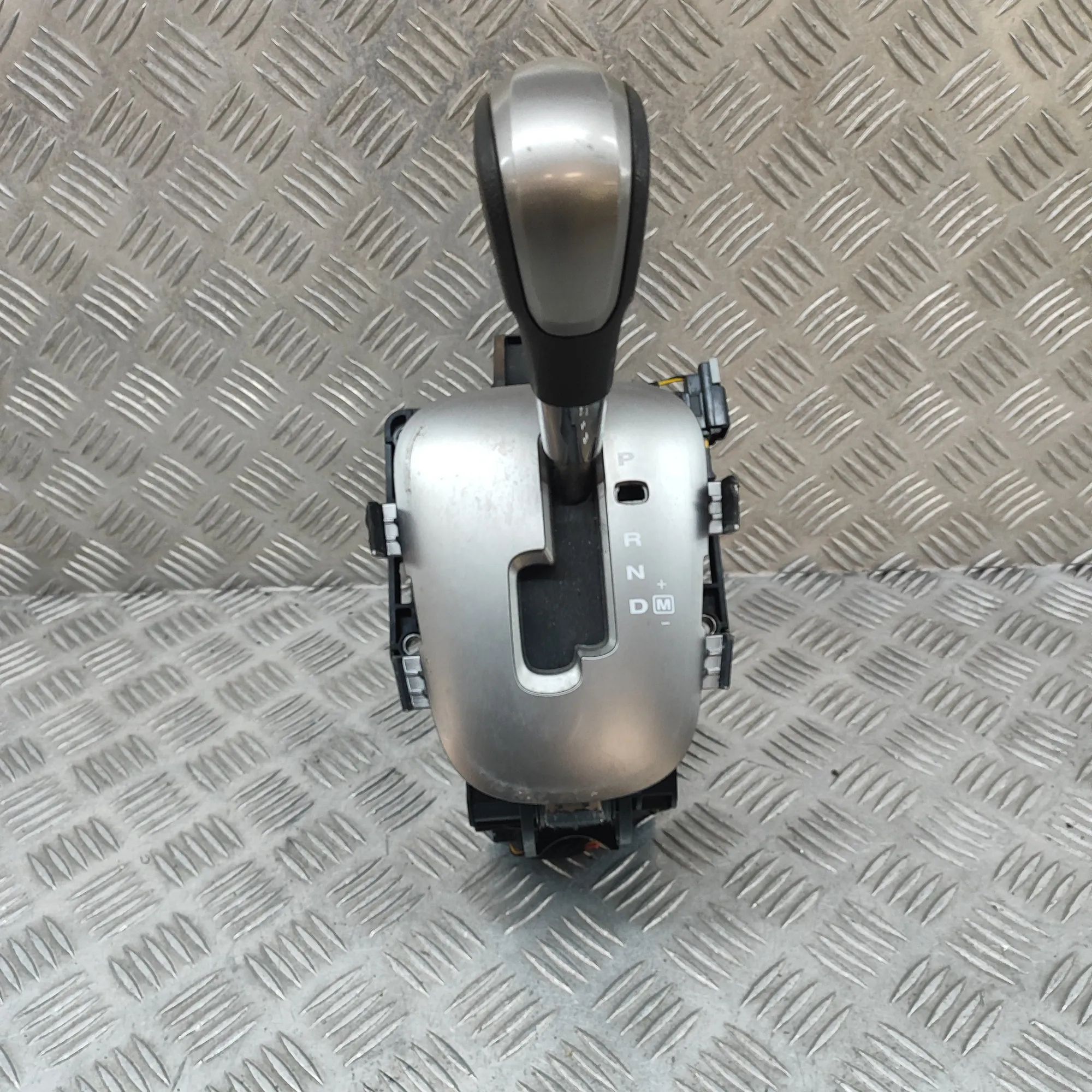 Chevrolet Orlando Gear Shifting Mechanism Gear Shifting Mechanism — CHEVROLET ORLANDO J30...