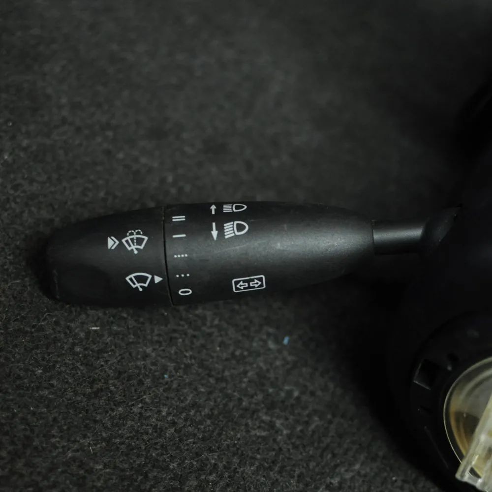 Mercedes-Benz A (W169) Indicator Wiper Stalk Switch Indicator Wiper Stalk Switch — MERCEDES BENZ C-...