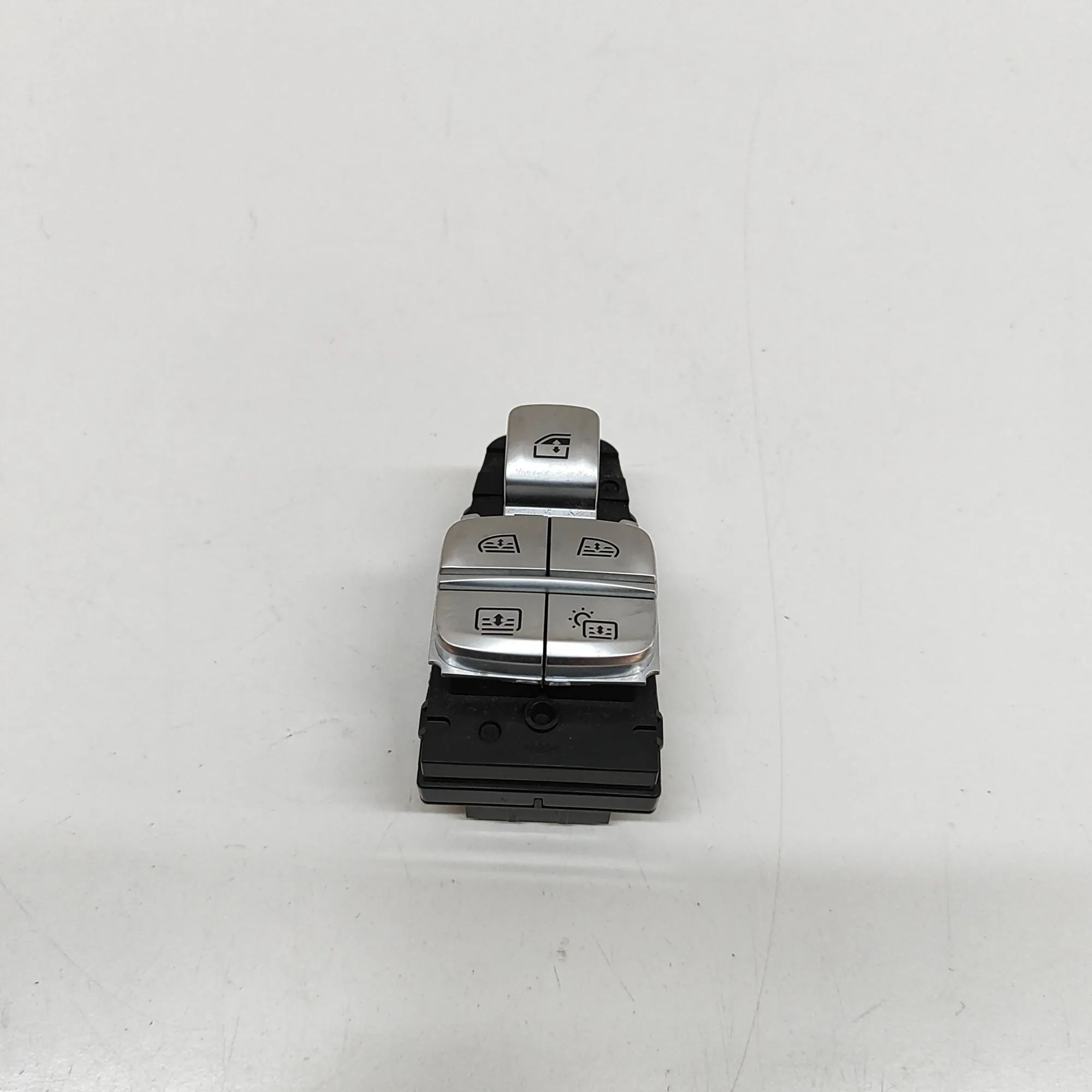 BMW 8 (G15) Door window switch — rear right Door window switch — rear right — BMW 8 Gran Co...