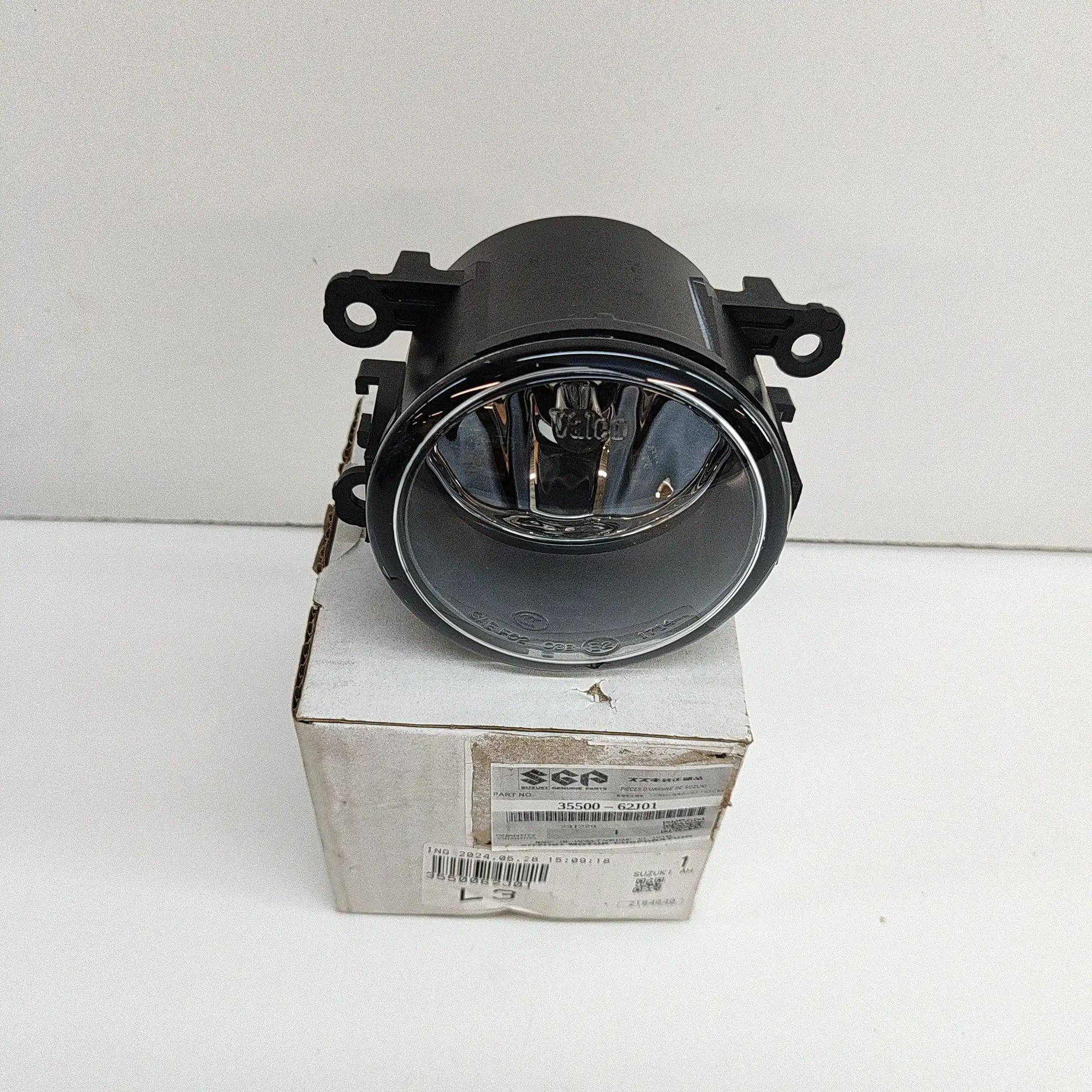 Renault Megane Front Right Fog Light Front Right Fog Light — RENAULT MEGANE III Hatc...