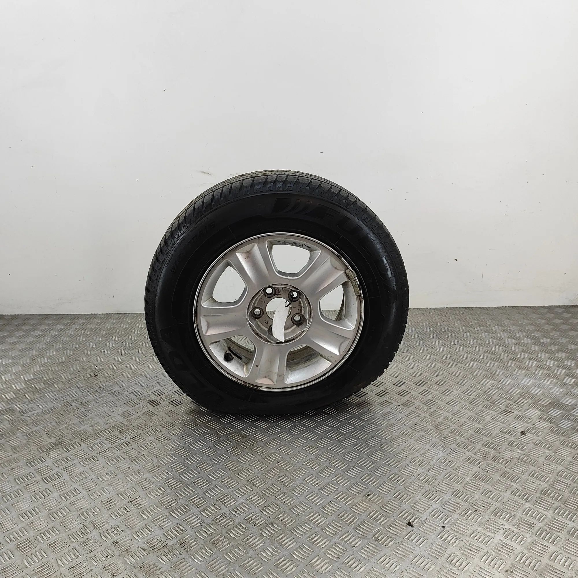 Ford Maverick Alloy Wheel Alloy wheel — FORD MAVERICK (2001-PRESENT) — 5L...