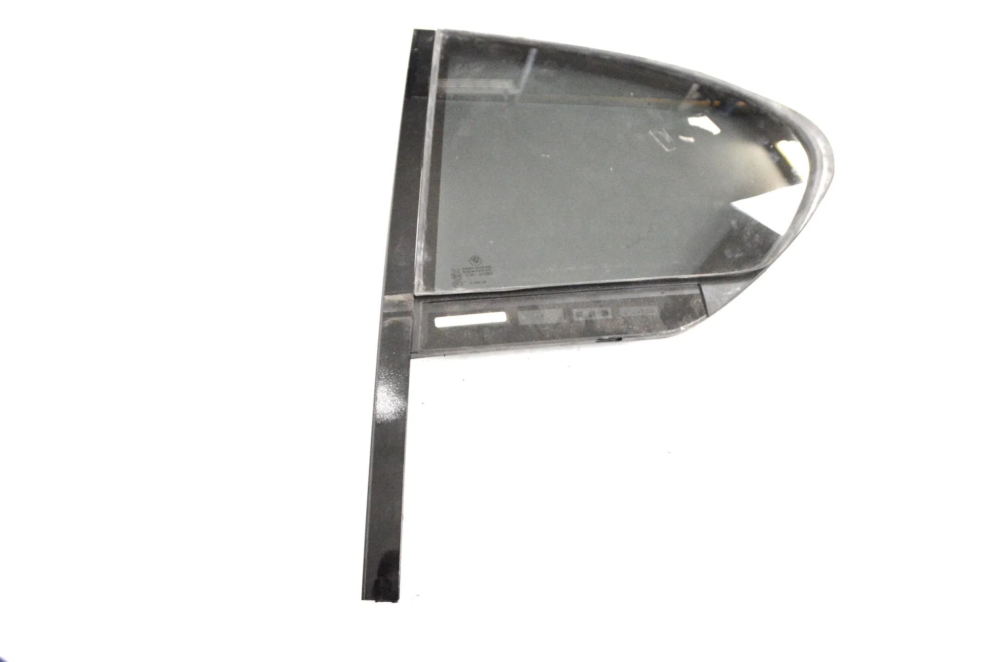 BMW 7 (G11 / G12) Rear Left Quarter Window Rear Left Quarter Window — BMW 7 G11, G12 (2014...