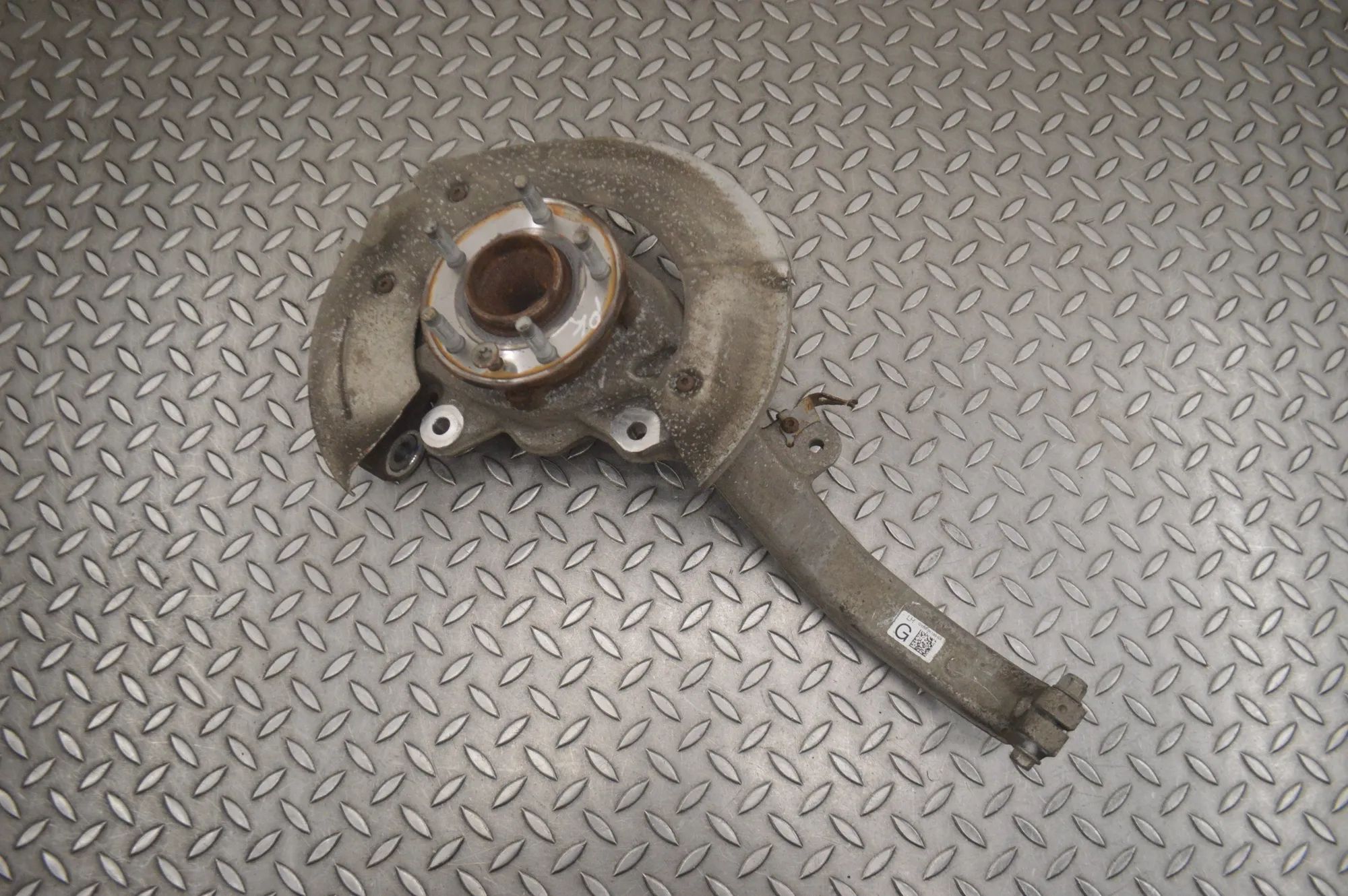 Jaguar XF Front Left Wheel Hub Front Left Wheel Hub — JAGUAR XF X260 (2015-PRE...