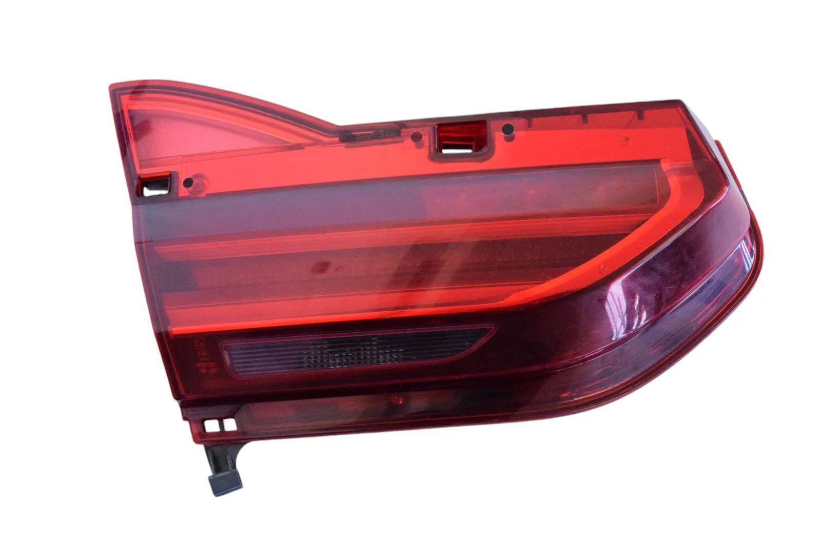 BMW 7 (G11 / G12) Left Side Tailgate Tail Light Left Side Tailgate Tail Light — BMW 7 G11, G12 ...
