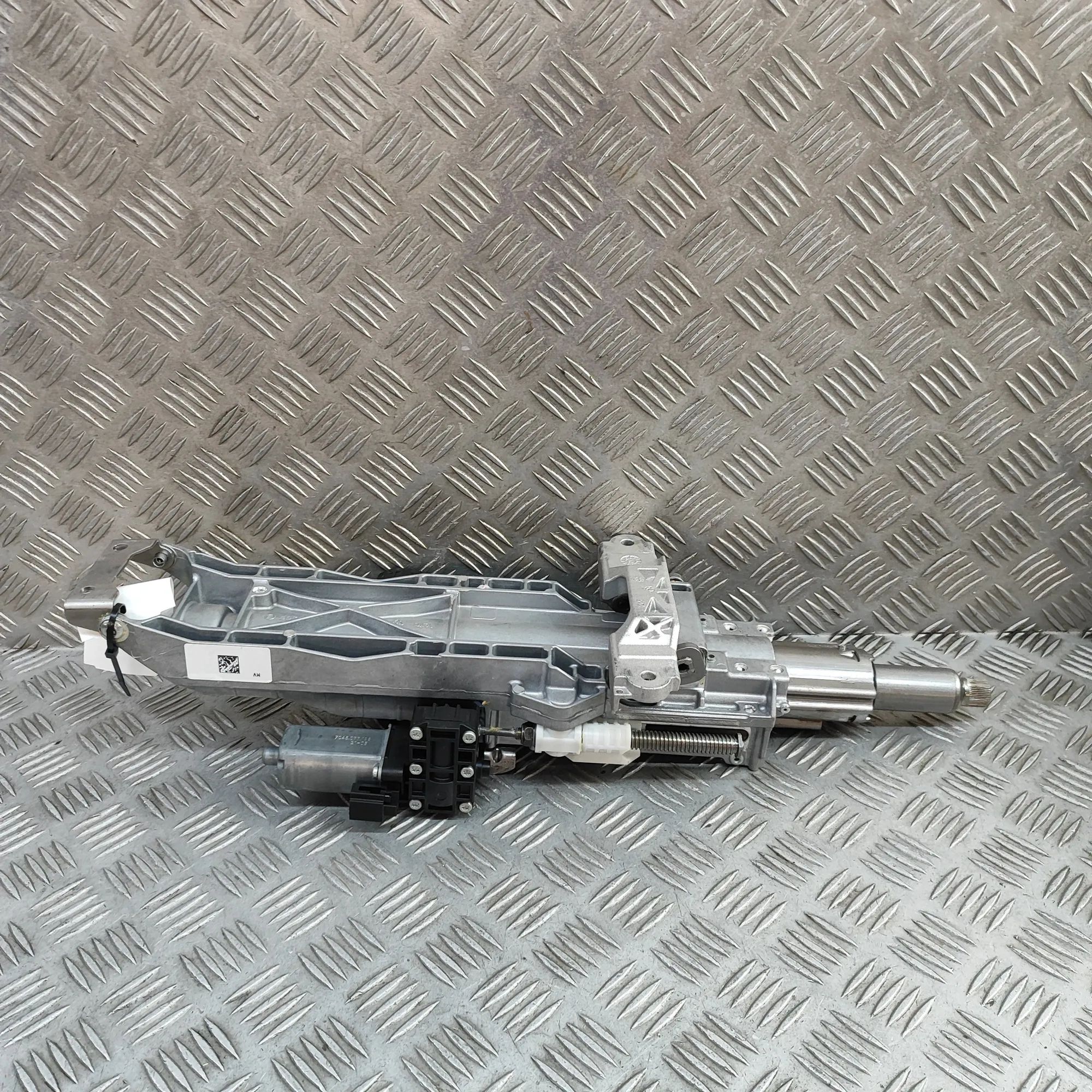 BMW 8 (G15) Steering Column Mechanism Steering Column Mechanism — BMW 8 Gran Coupe G1...