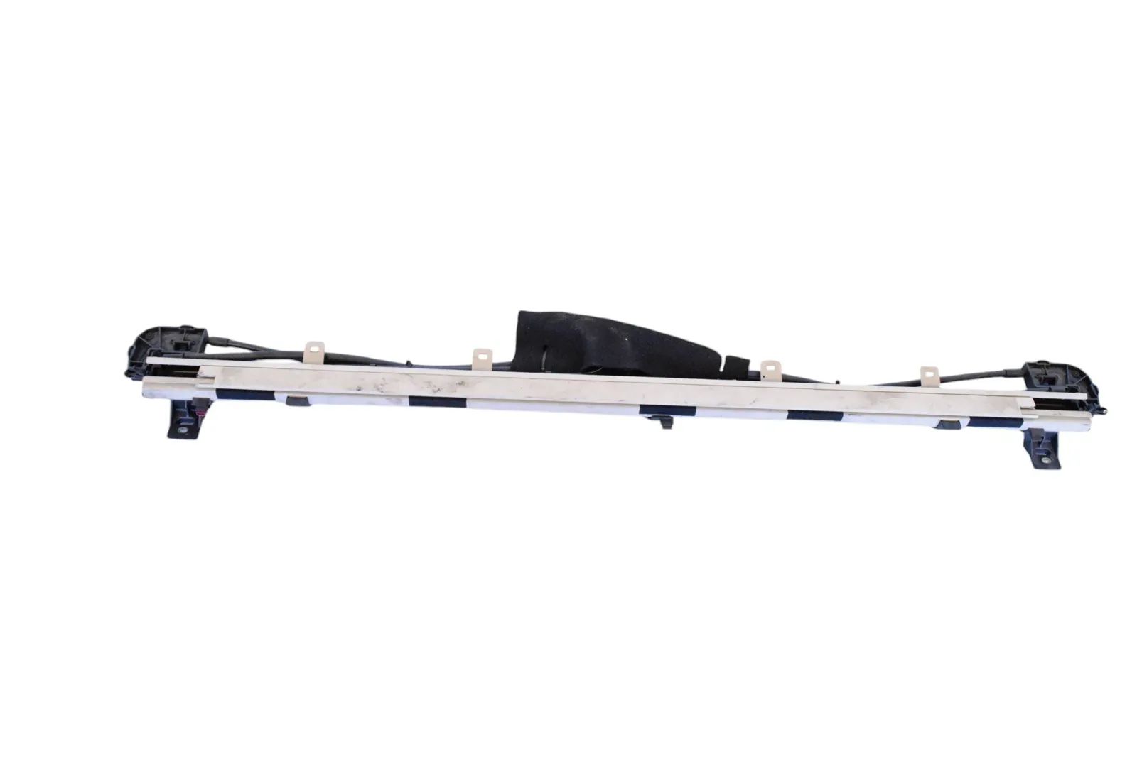 BMW 7 (G11 / G12) Retractable luggage cover Retractable luggage cover — BMW 7 G11, G12 (201...