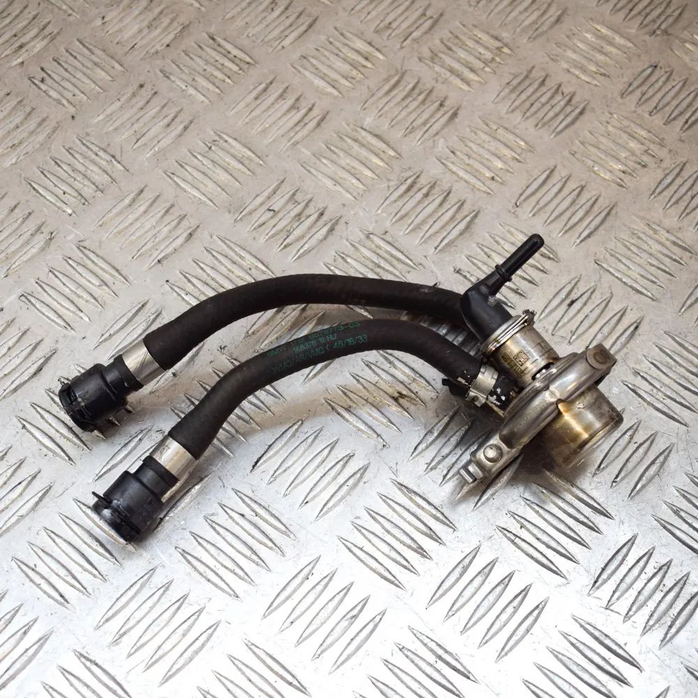 BMW 7 (G11 / G12) Other Engine Compartment Parts Other Engine Compartment Parts — BMW 7 G11, G12...