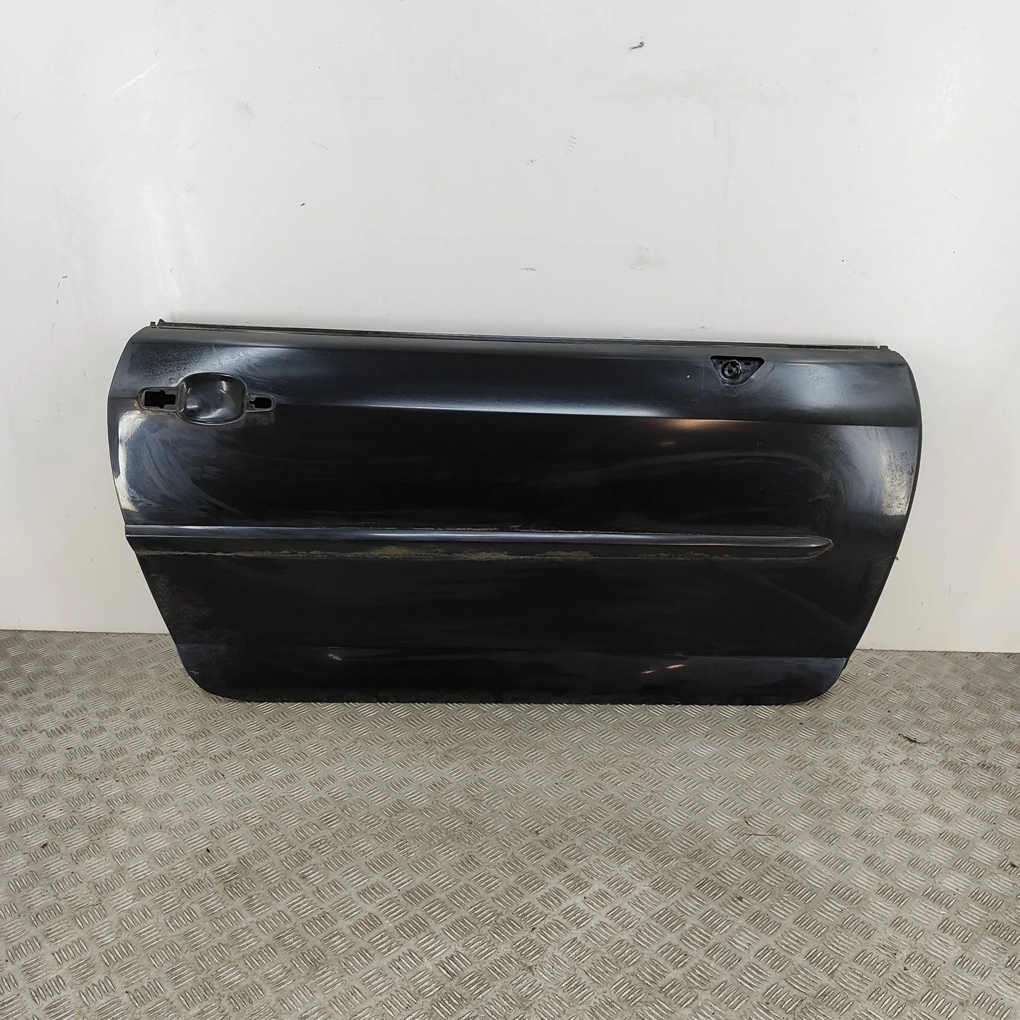 Peugeot 407 Door — front right Door — front right — PEUGEOT 407 Coupe 6C_ (200...