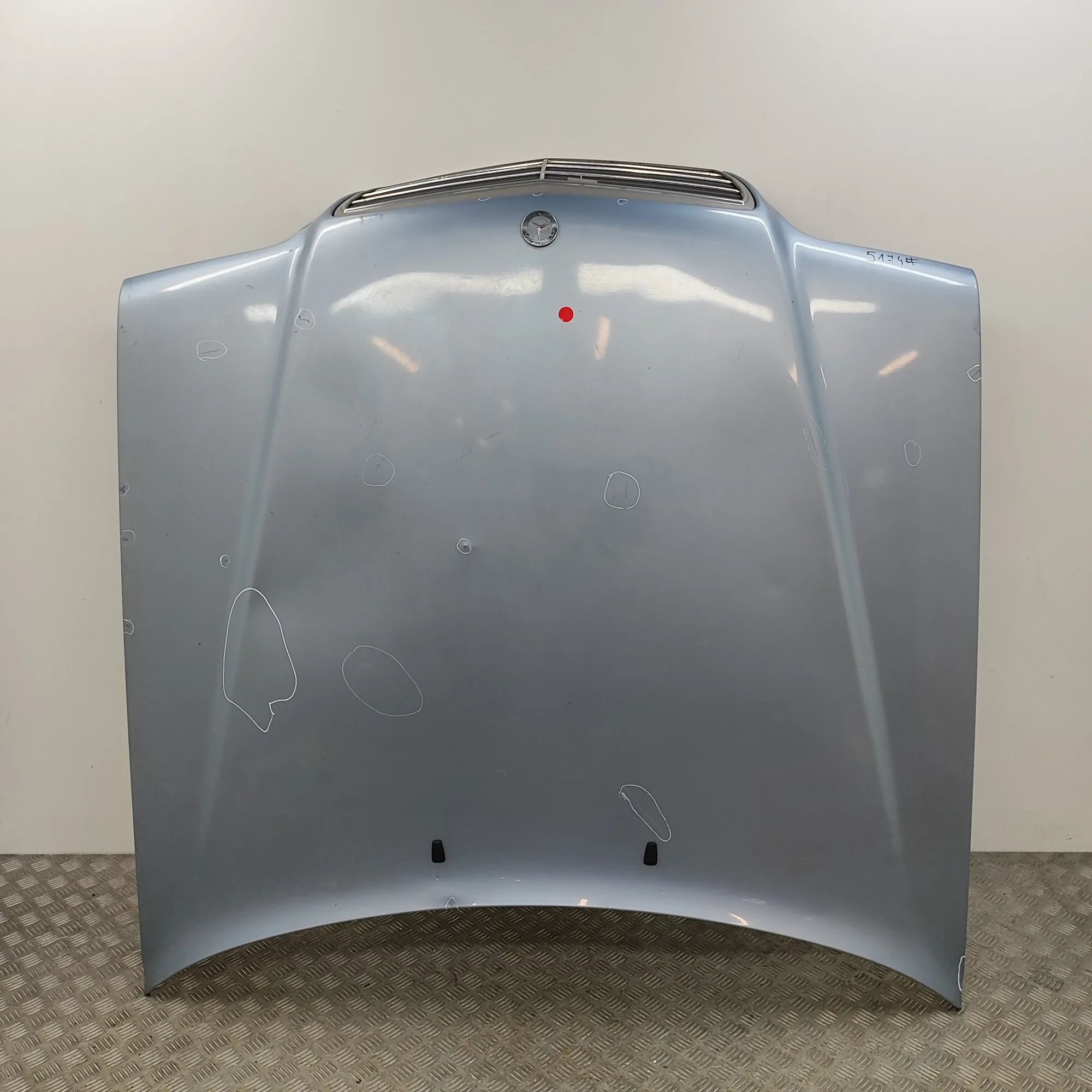 Mercedes-Benz 200 - 500 / E (W124) Bonnet Hood Bonnet Hood — MERCEDES BENZ E-CLASS (W124) (198...
