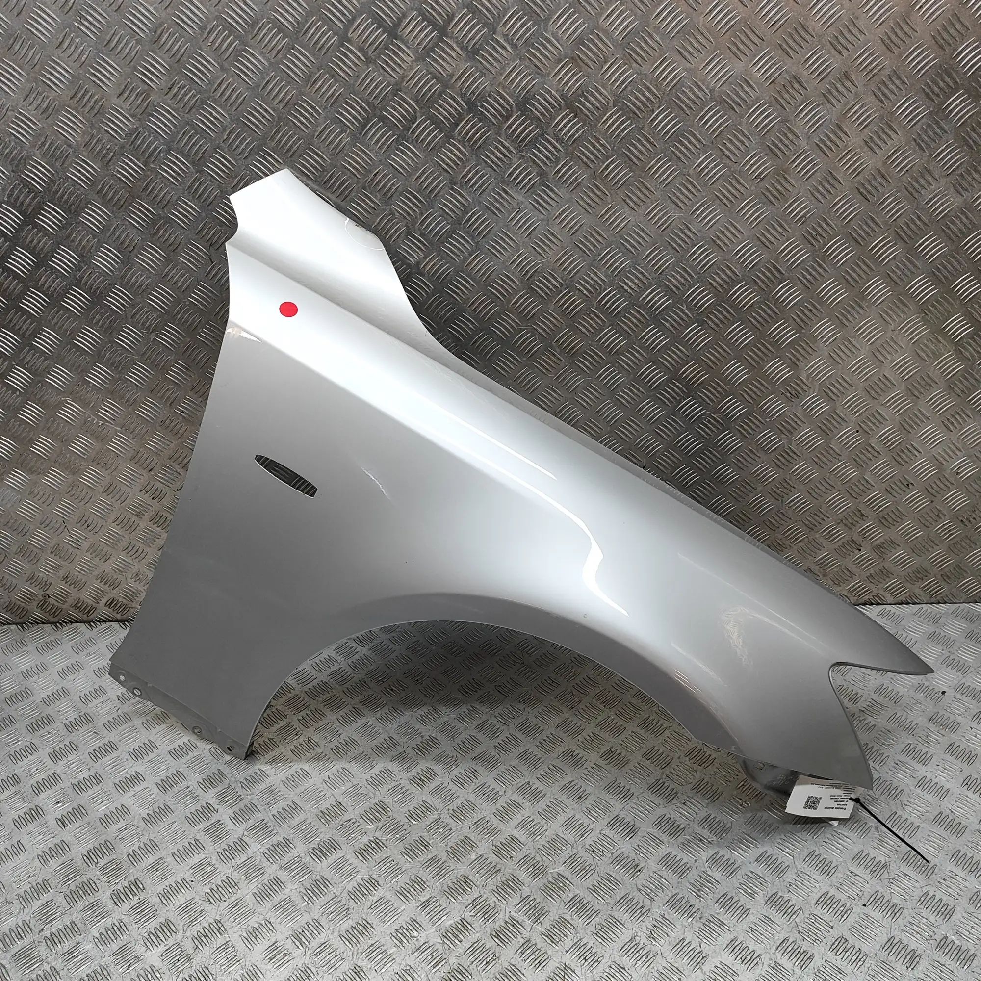 Lexus IS Front Right Fender Front Right Fender — LEXUS IS II GSE2_, ALE2_, ...