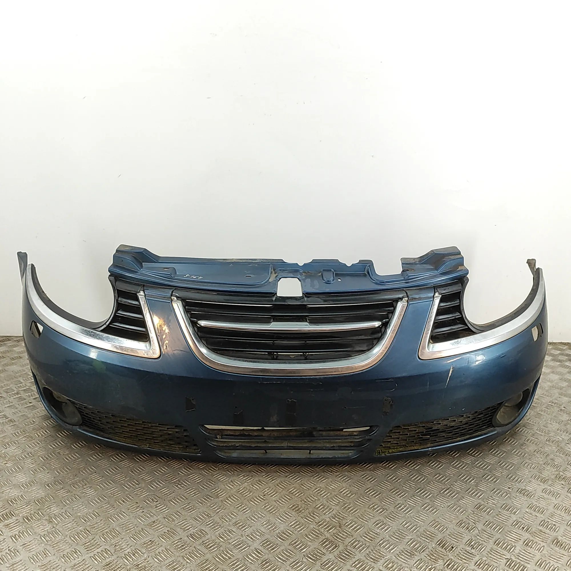 Saab 9-5 front bumper Front bumper — SAAB 9-5 YS3E (1997-2009) — 1275...