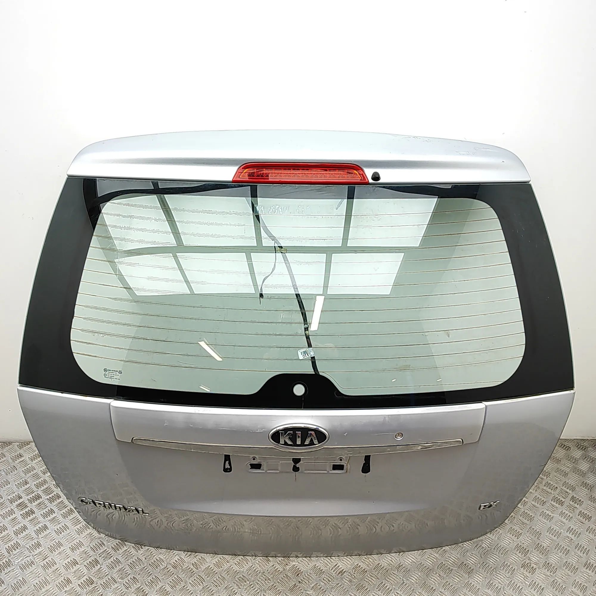 Kia Carnival Tailgate / boot lid Tailgate / boot lid — KIA CARNIVAL / GRAND CARN...