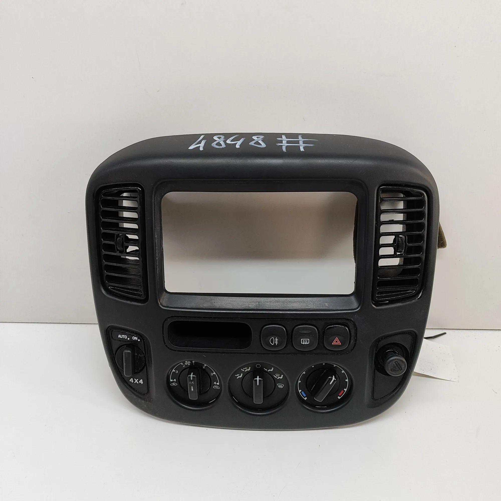 Ford Maverick Climate control unit Climate control unit — FORD MAVERICK (2001-PRES...