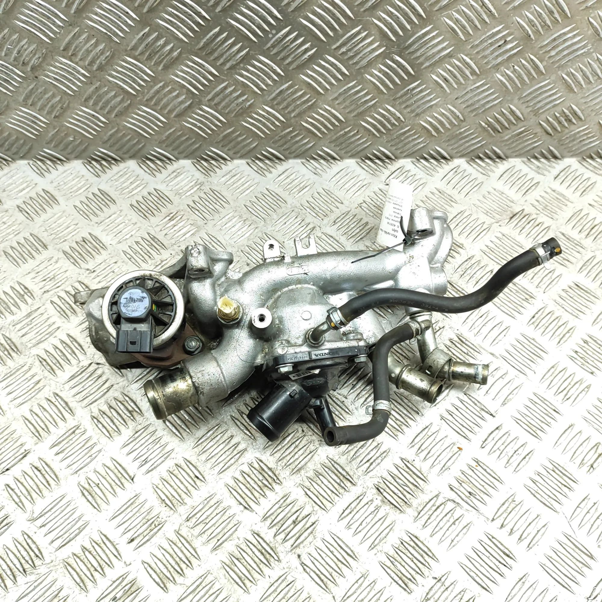 Honda Odyssey Thermostat housing Thermostat housing — HONDA ODYSSEY RL6 (2017-20...